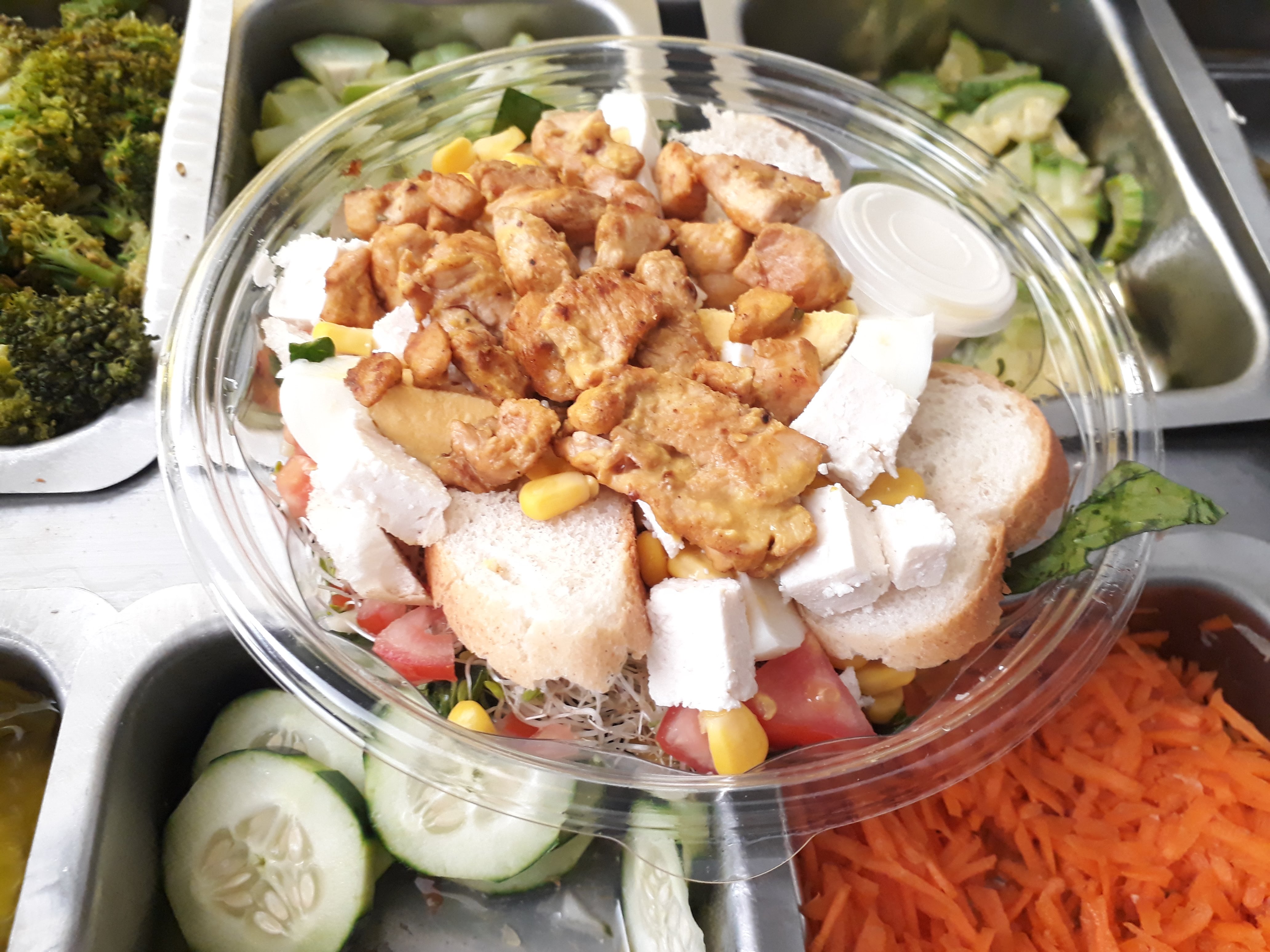 Zonna Verde Ensaladas Y Pastes image 7