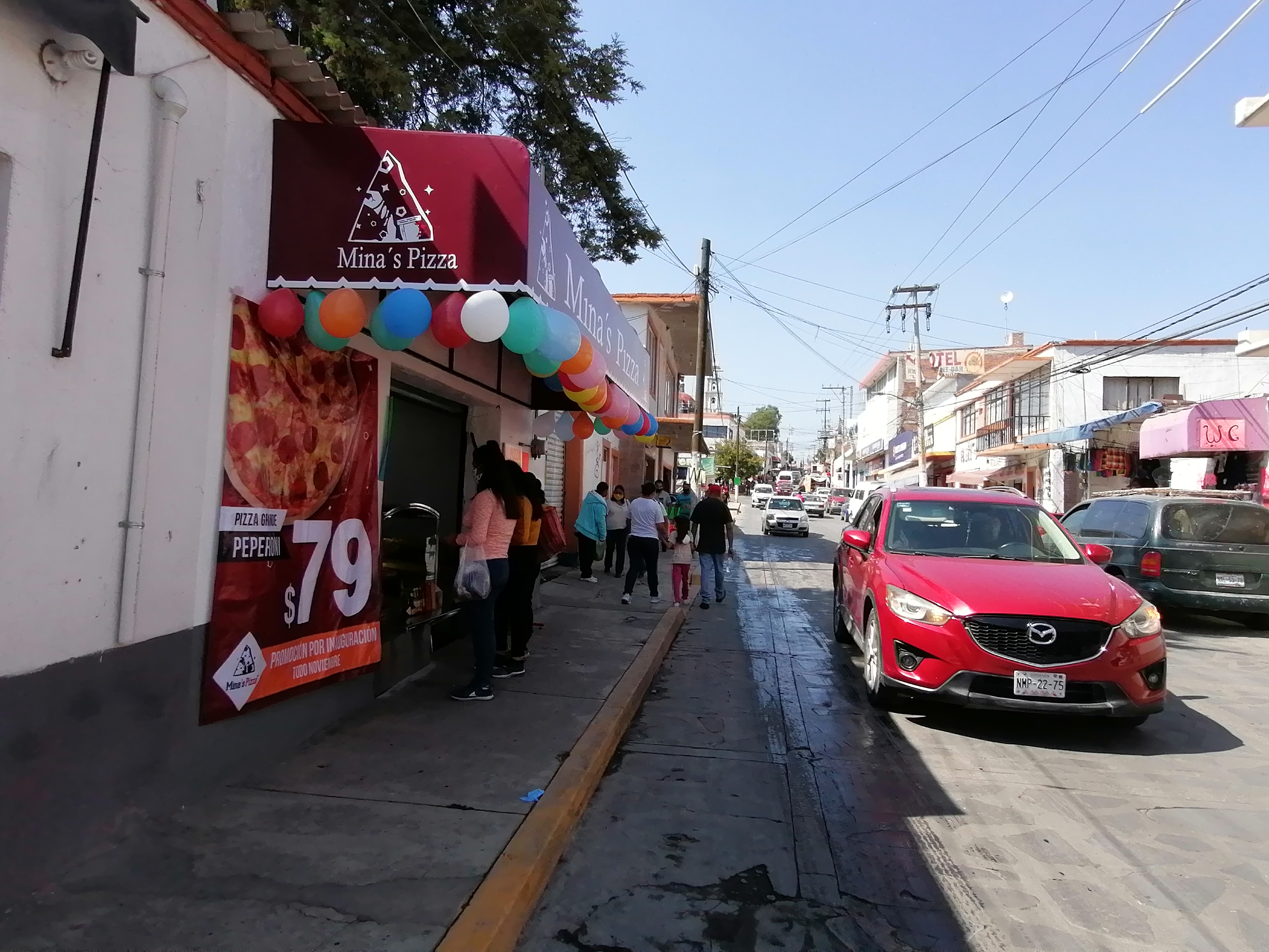 Mina's Pizza Teoloyucan image 4