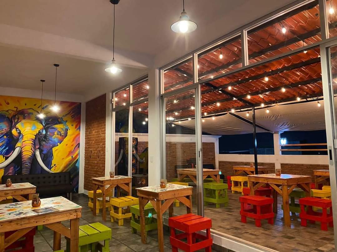 Amor de mis Amores, Terraza Familiar image 6