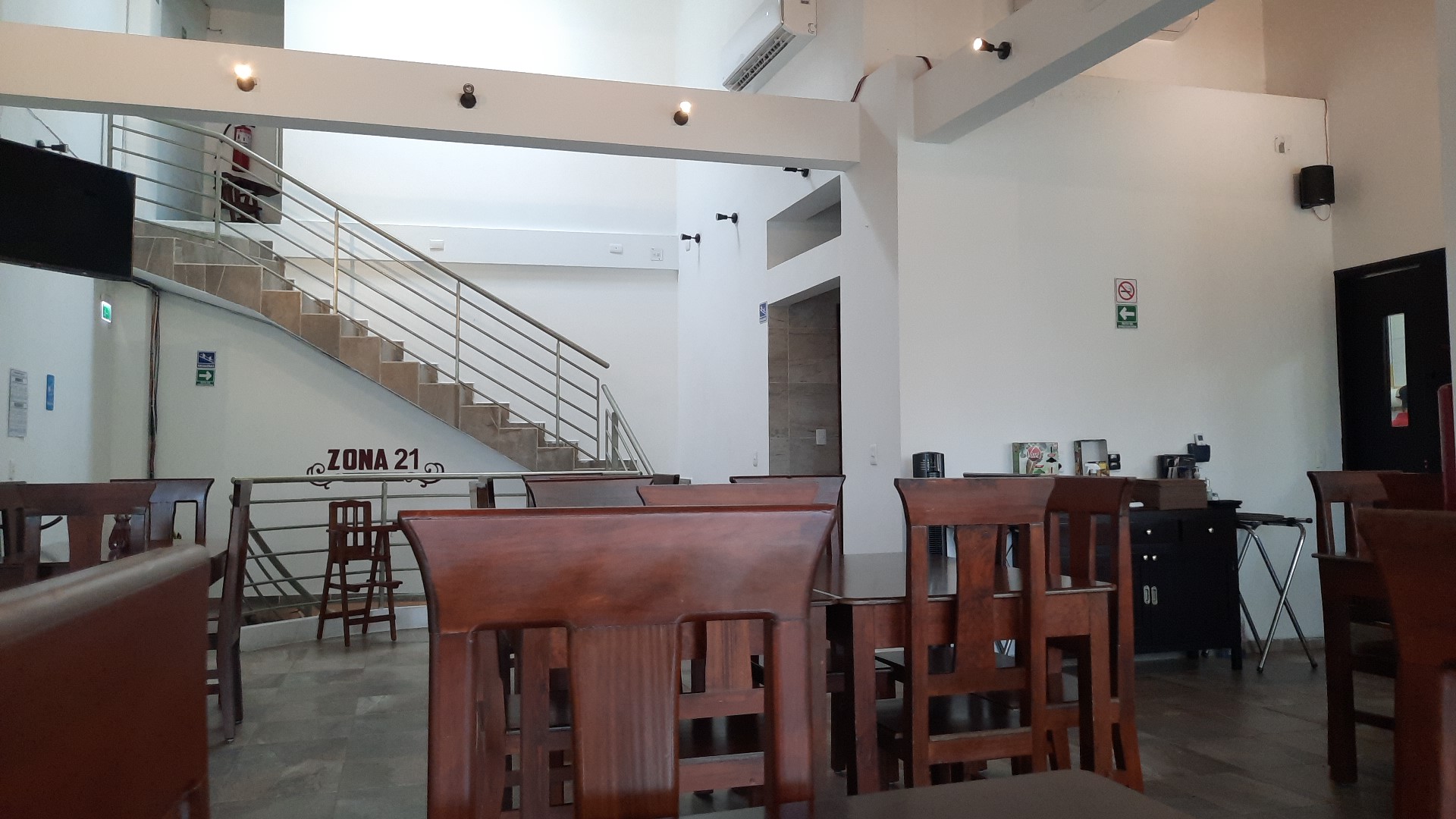 ZONA 21 SNACK´S & FOOD image 9