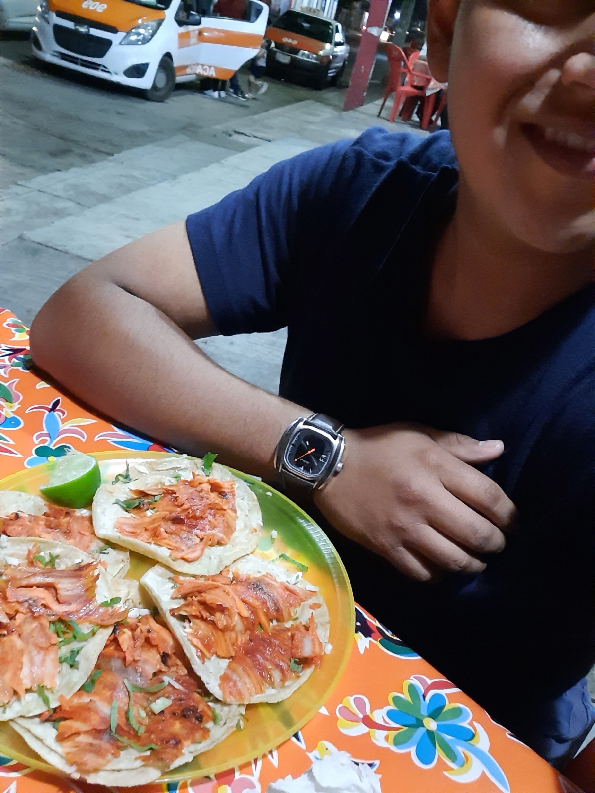 Taquería El Carboncito Sureño image 4