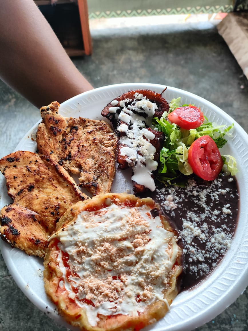 ANTOJITOS RM image 1