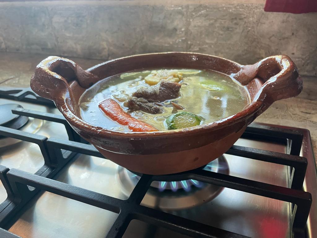 SABORes La Caldería image 3