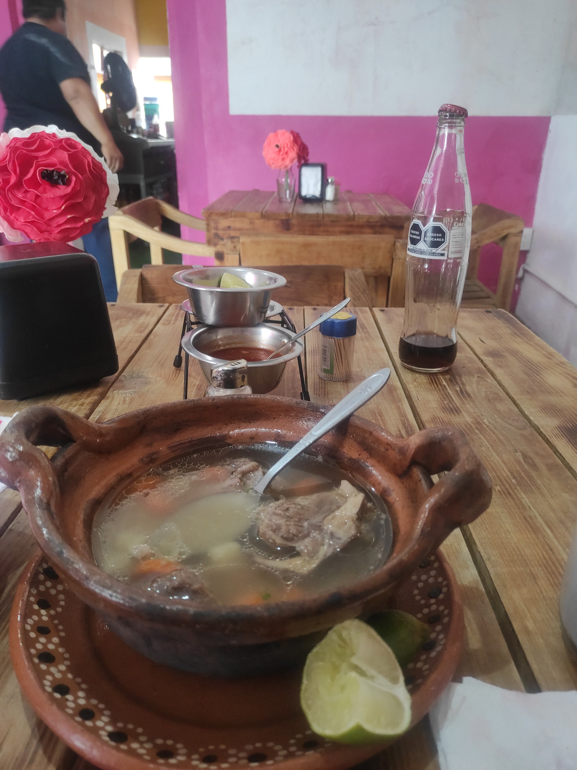 SABORes La Caldería image 5