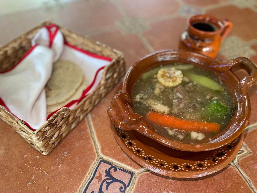 SABORes La Caldería image 9