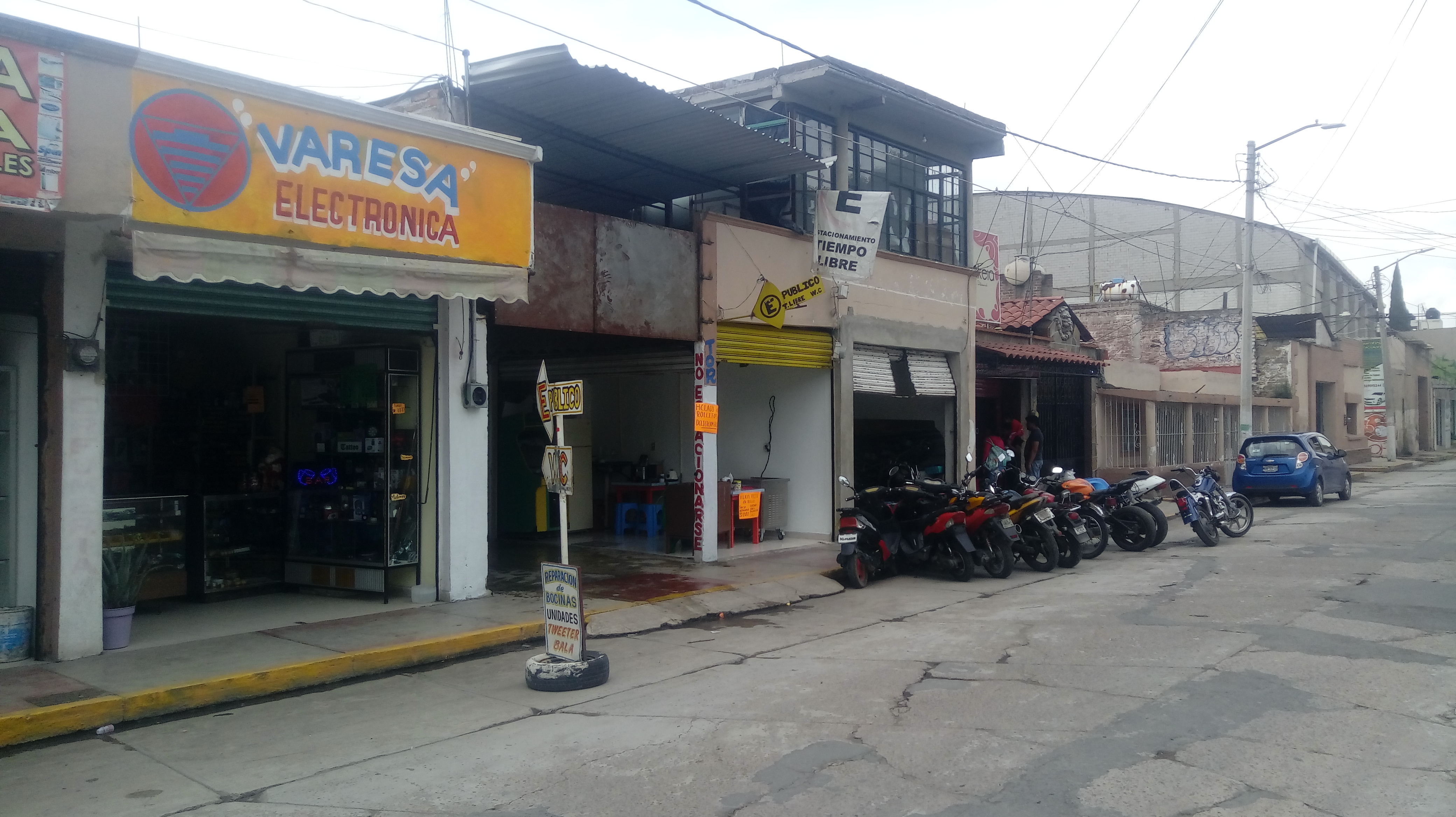 DELICREAM ROLLS image 1