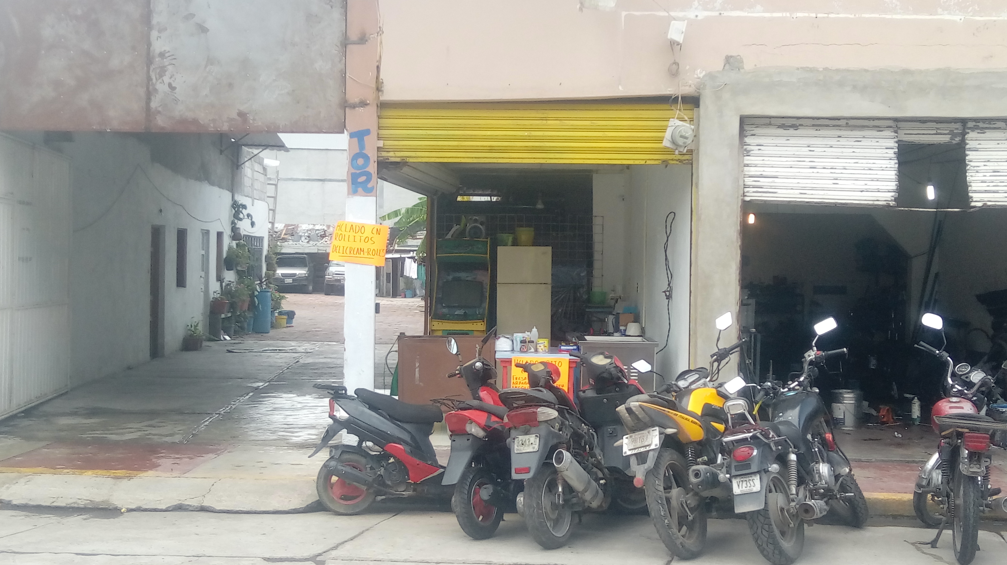 DELICREAM ROLLS image 7