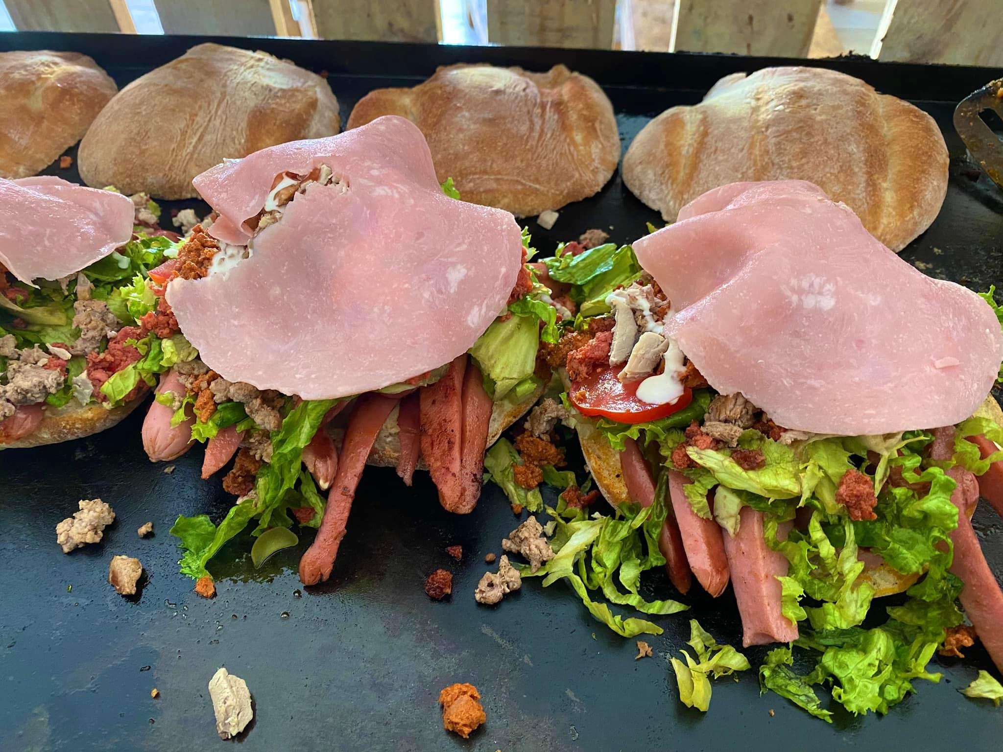 La Esquinita image 3