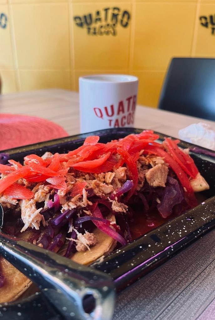 Quatro tacos image 2