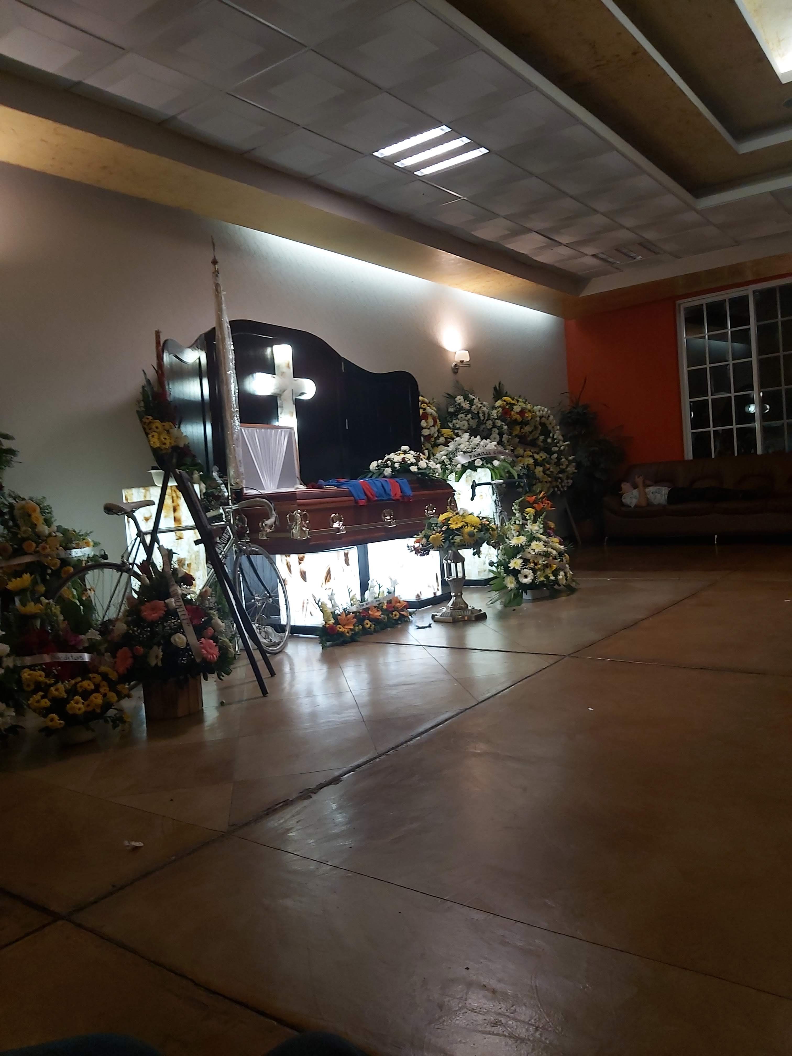 Mariscos Y Micheladas 5 Esquinas image 1