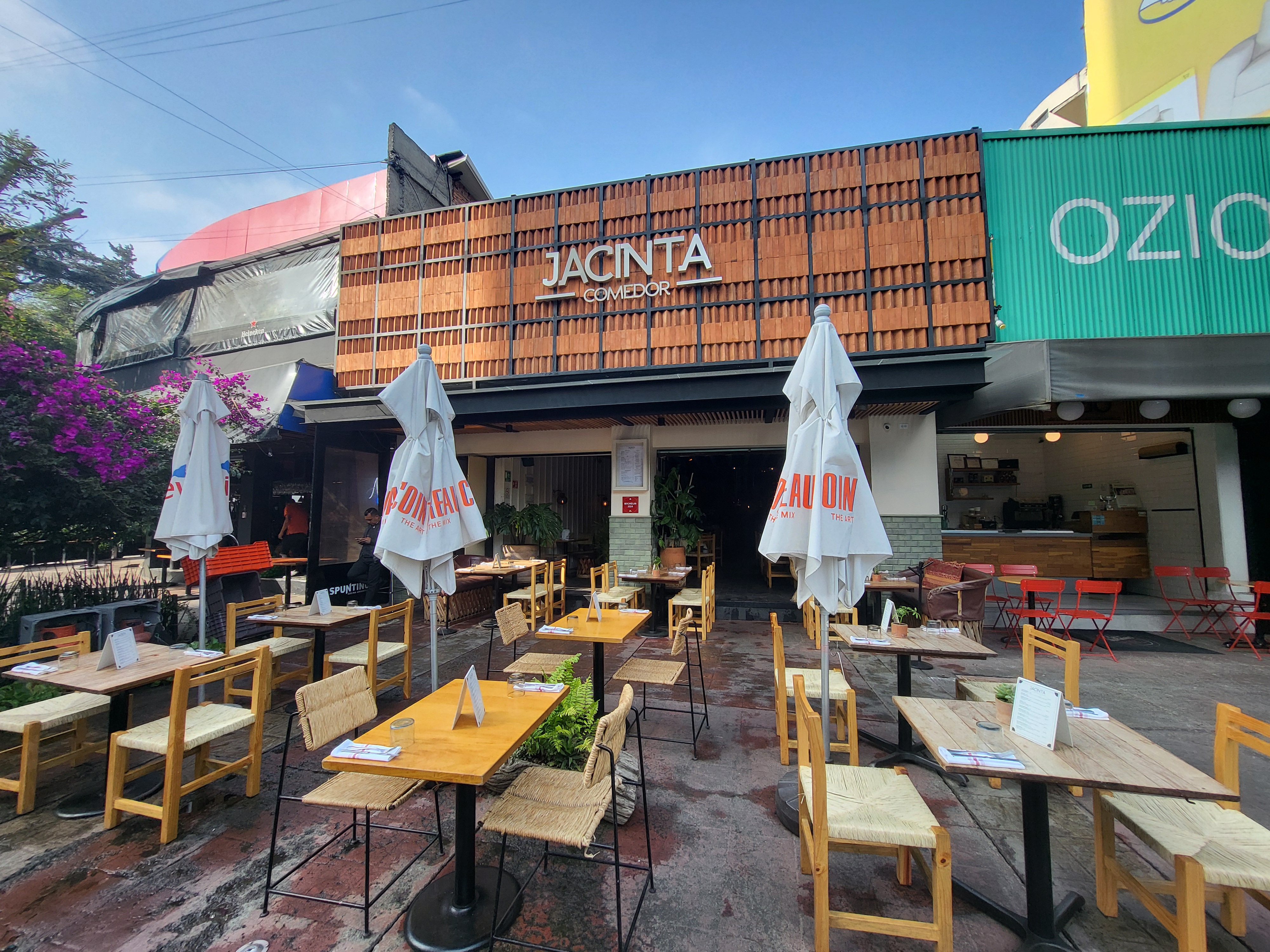 Comedor Jacinta image 5