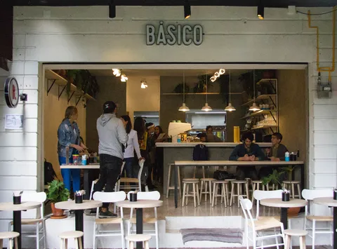 Básico image 1