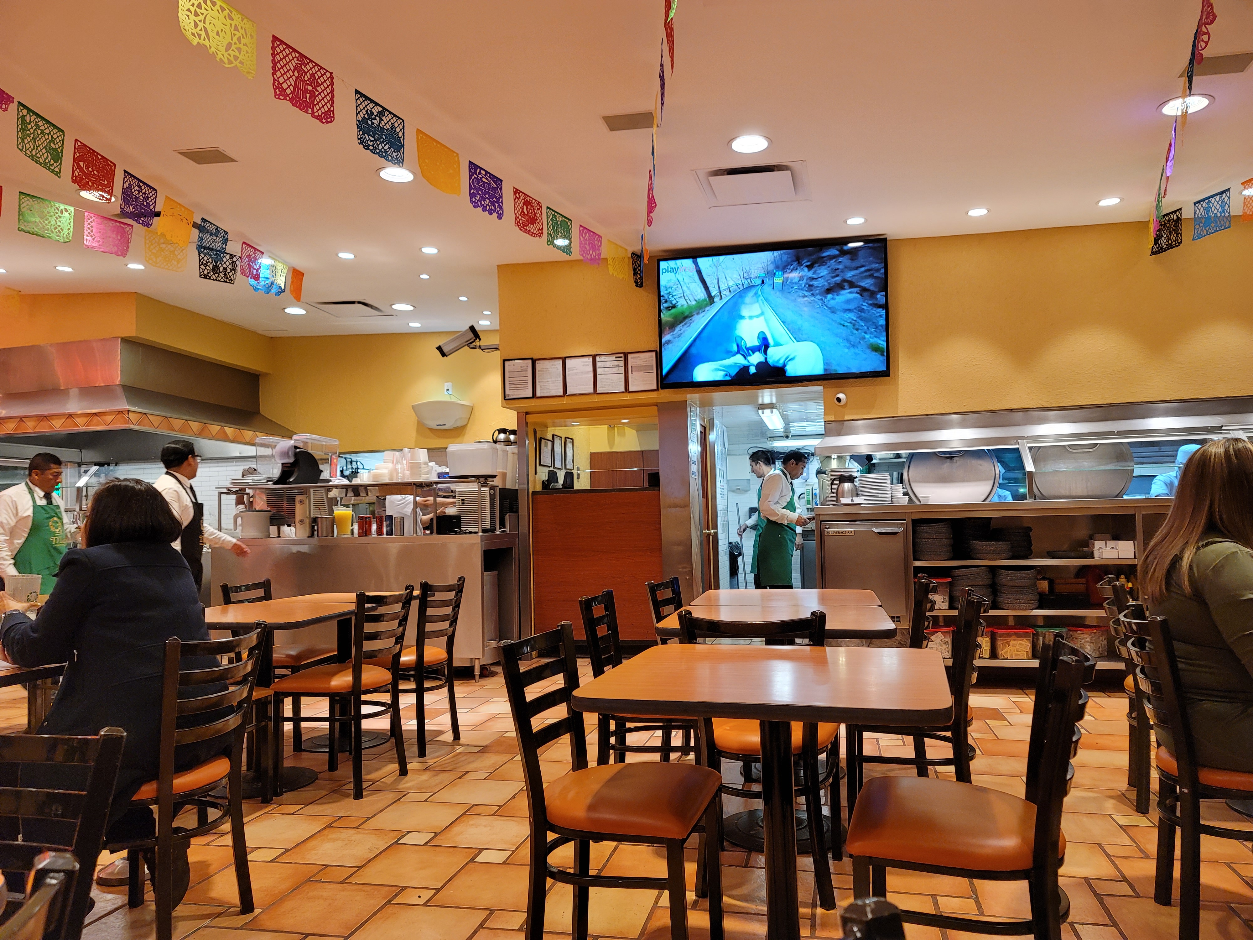 Caldos D'leo image 9