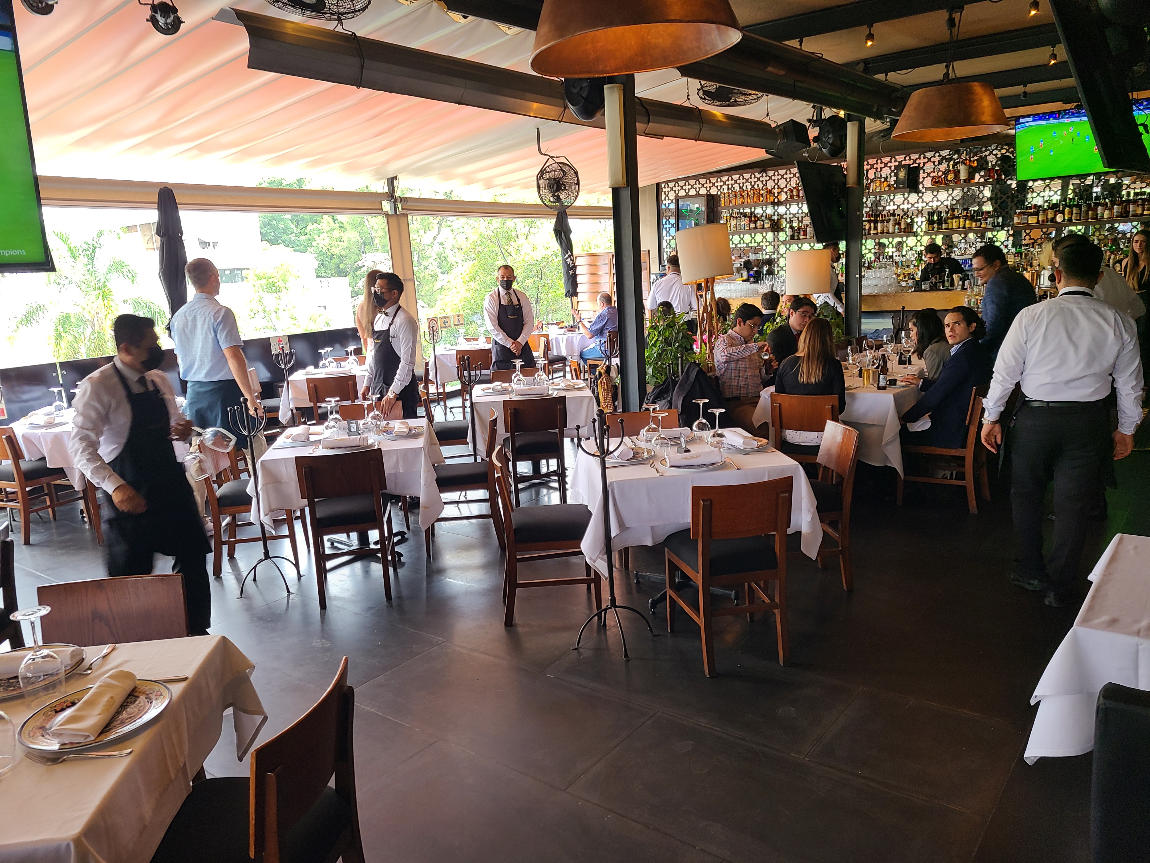 La Buena Barra CDMX image 1