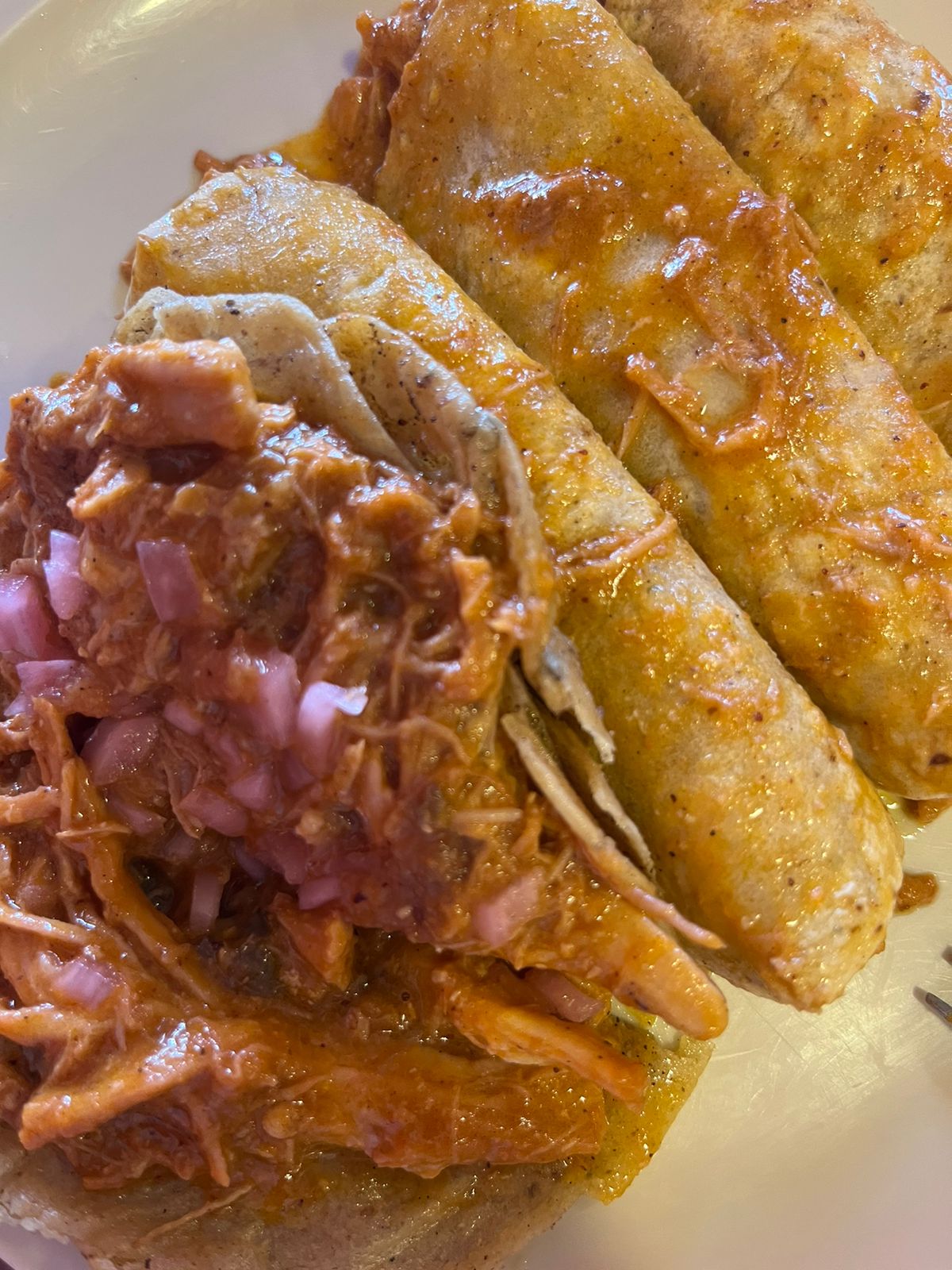 Tuux Kabin "Cochinita Pibil" image 3