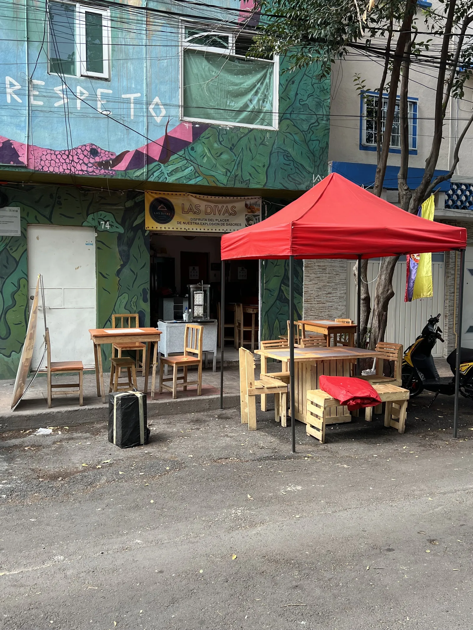 Las divas gourmen restaurant image 1