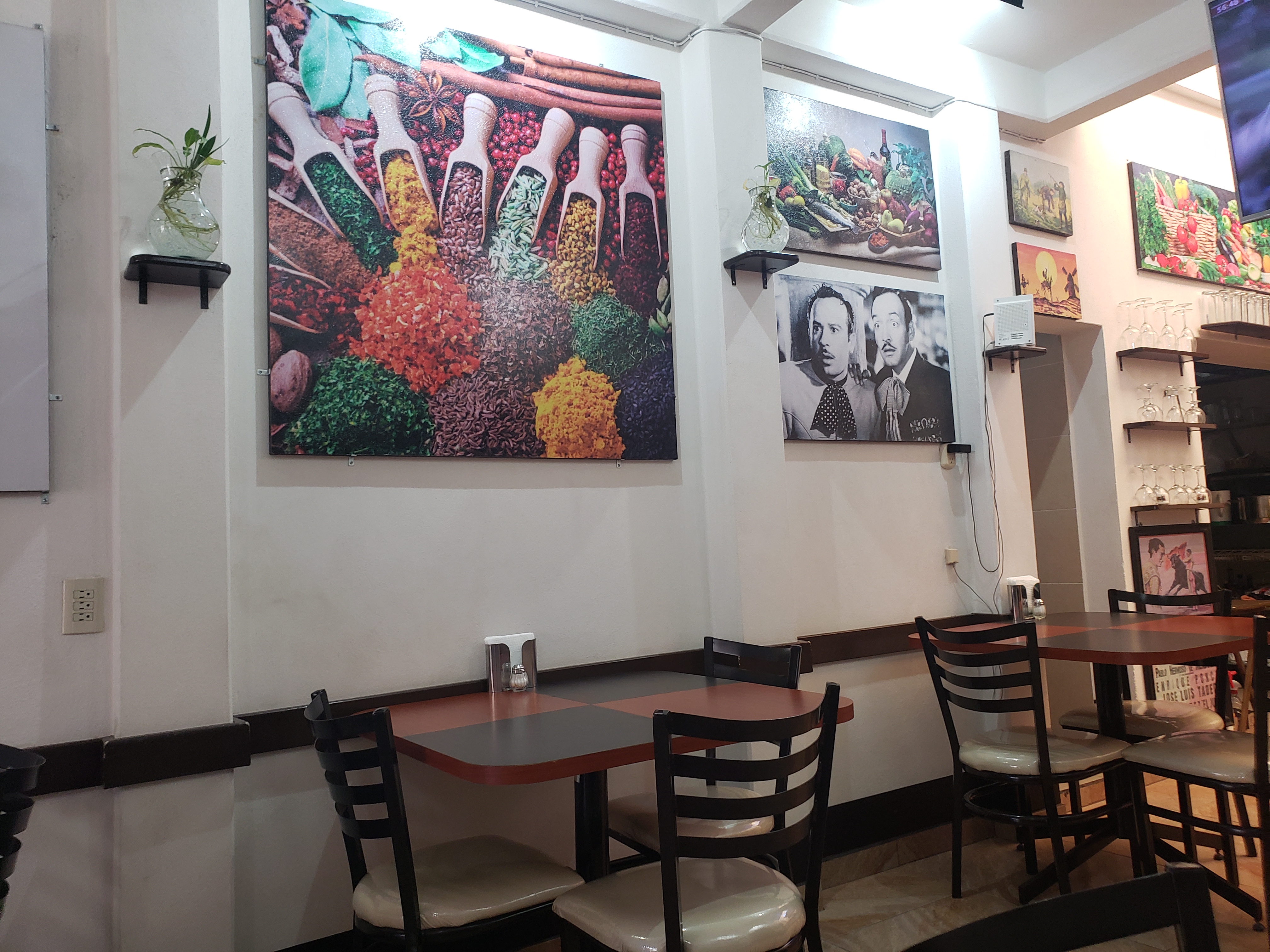 BRAVO'S RESTAURANTE image 5