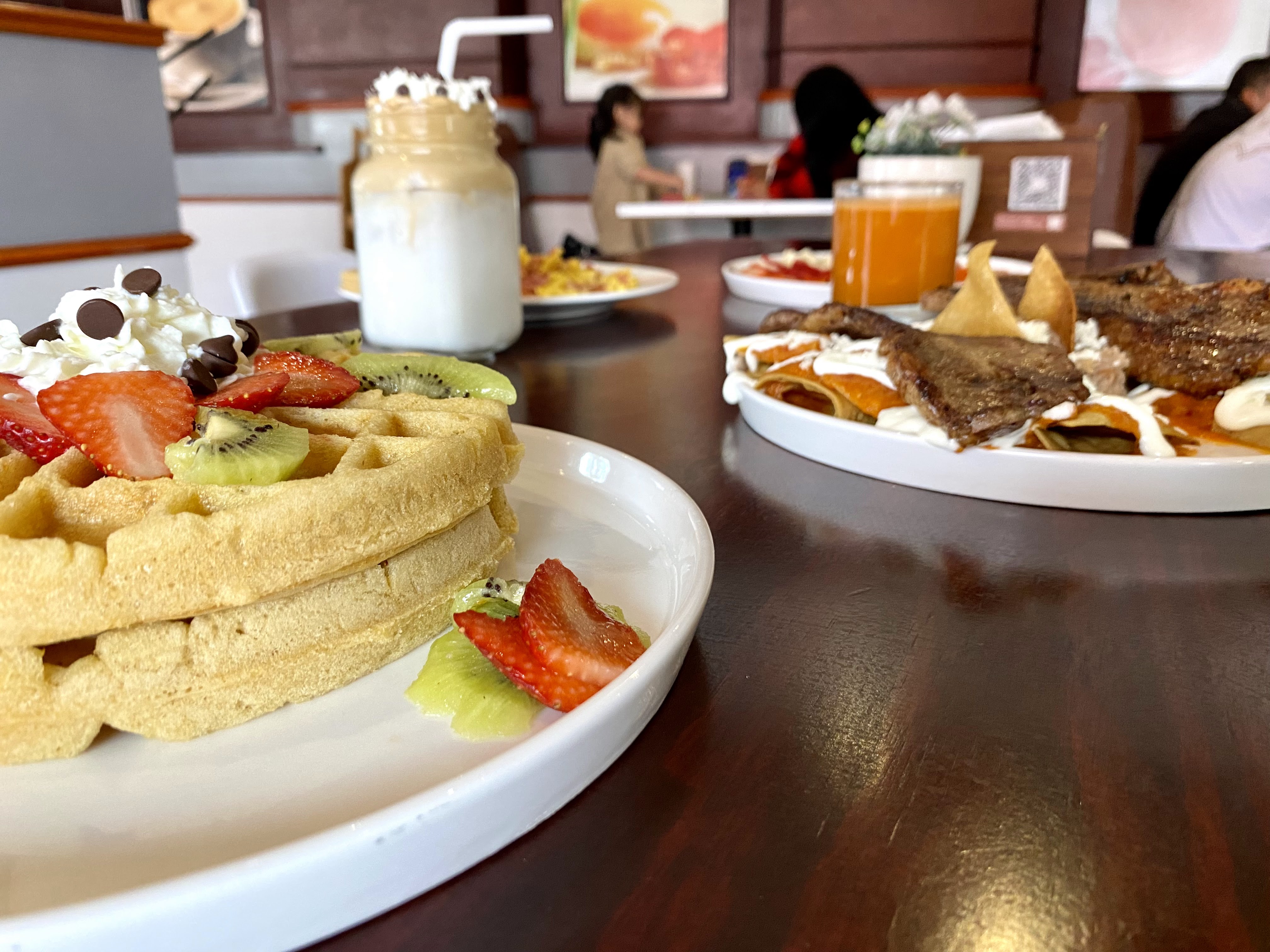 Maple's BKFST Dinner image 4