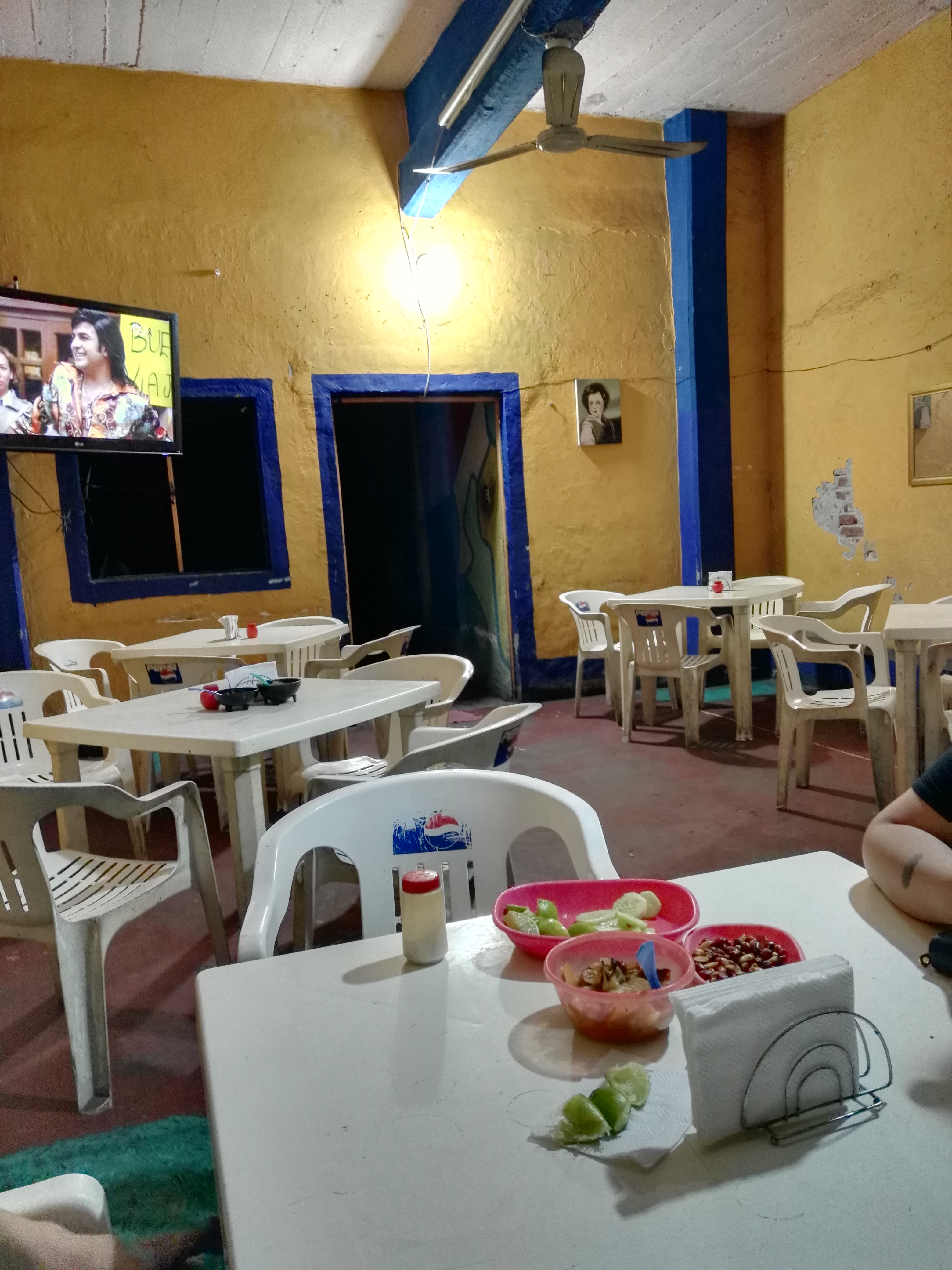 Taquería El Lápiz image 3