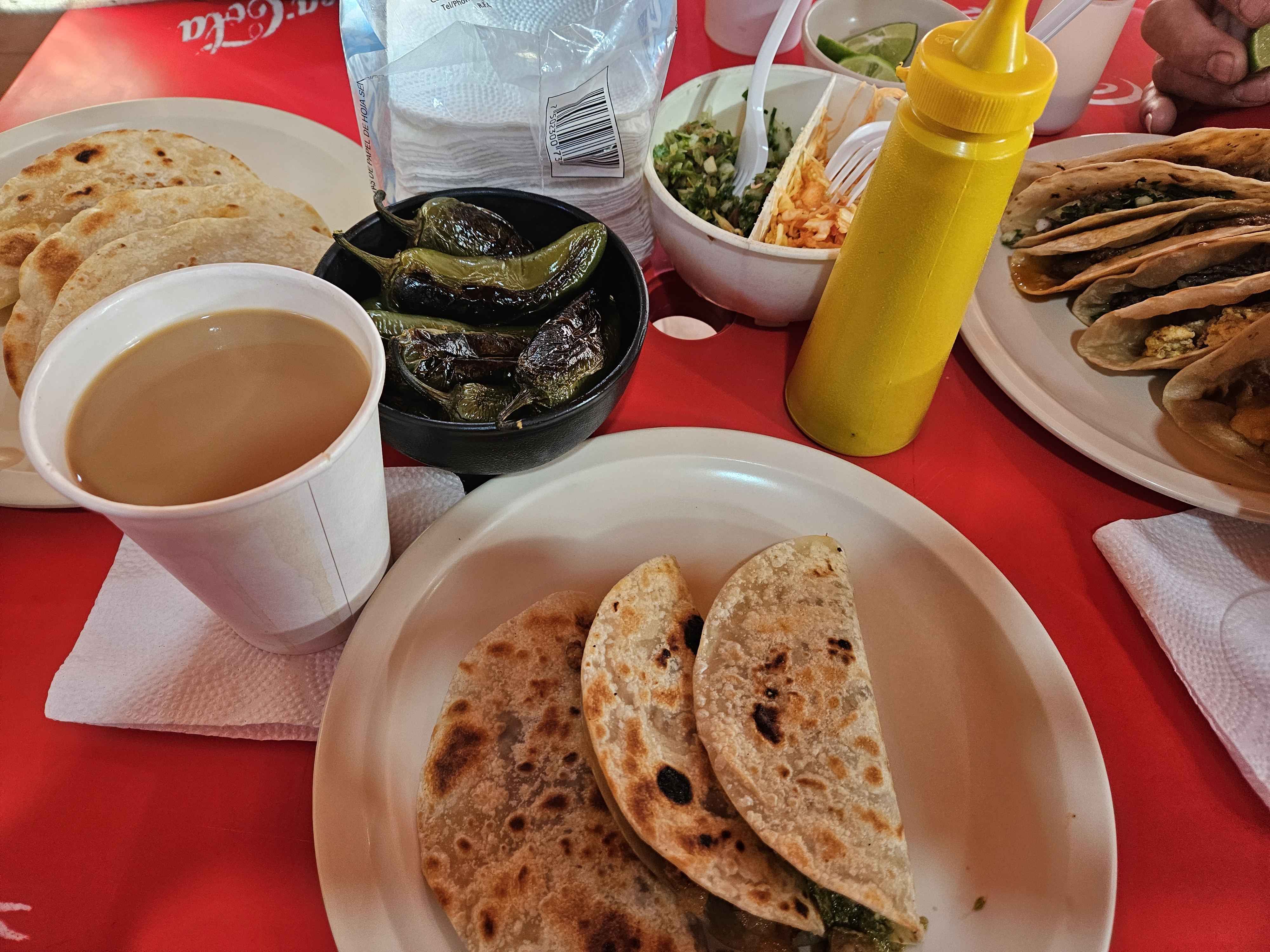 Los Mandilones image 5