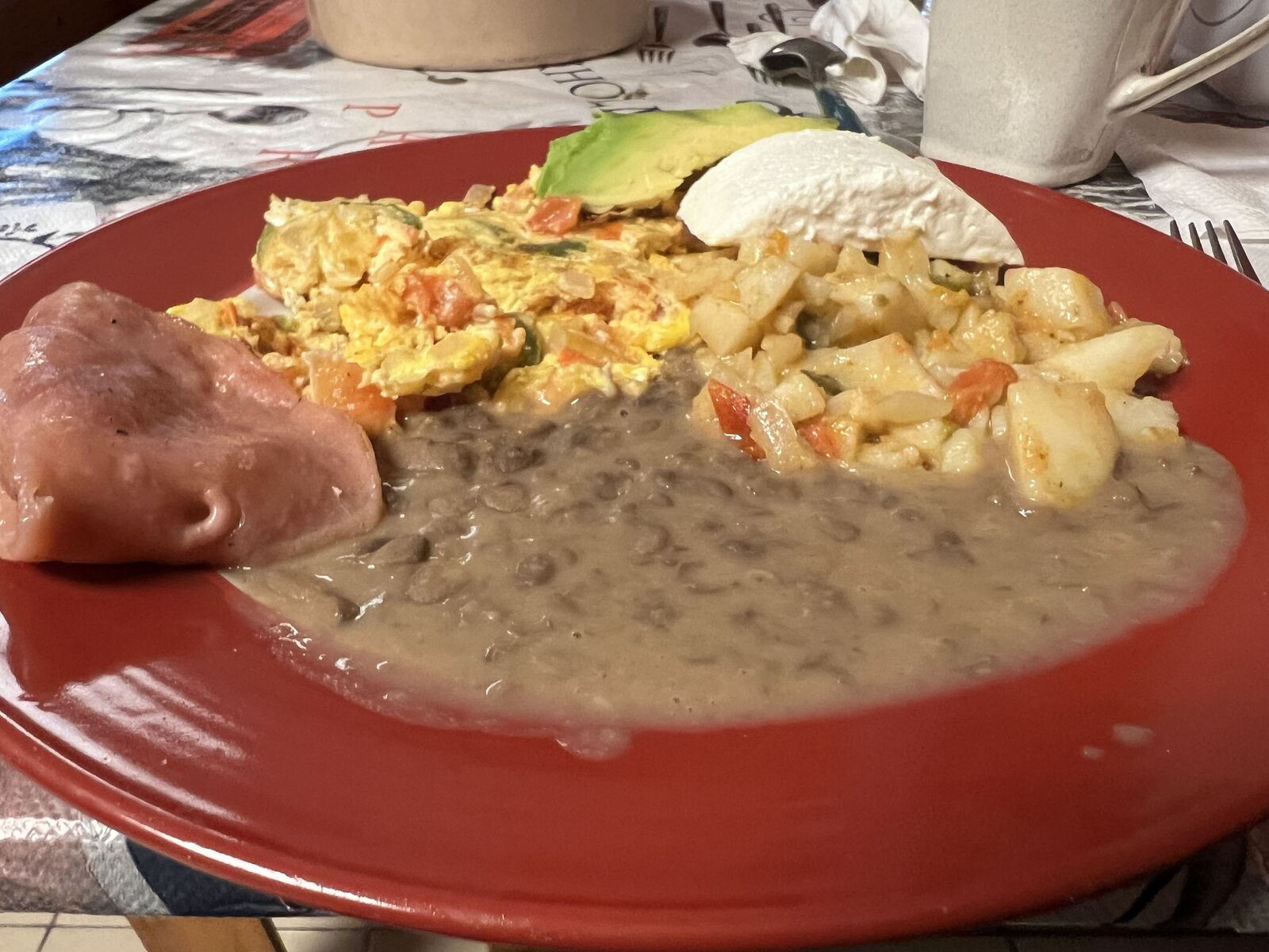 Ali's cafe image 3