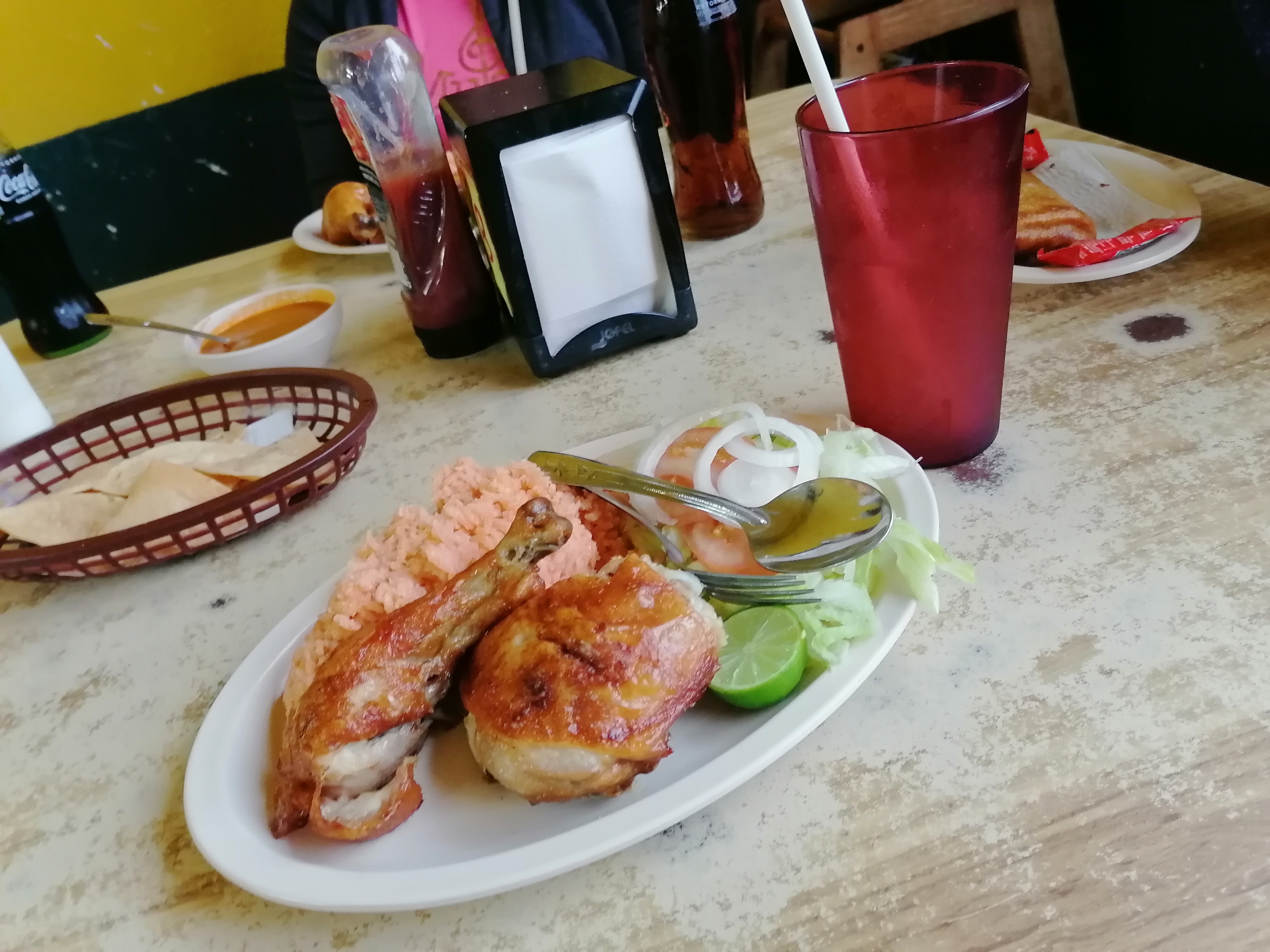 Rosticería Saravia image 1