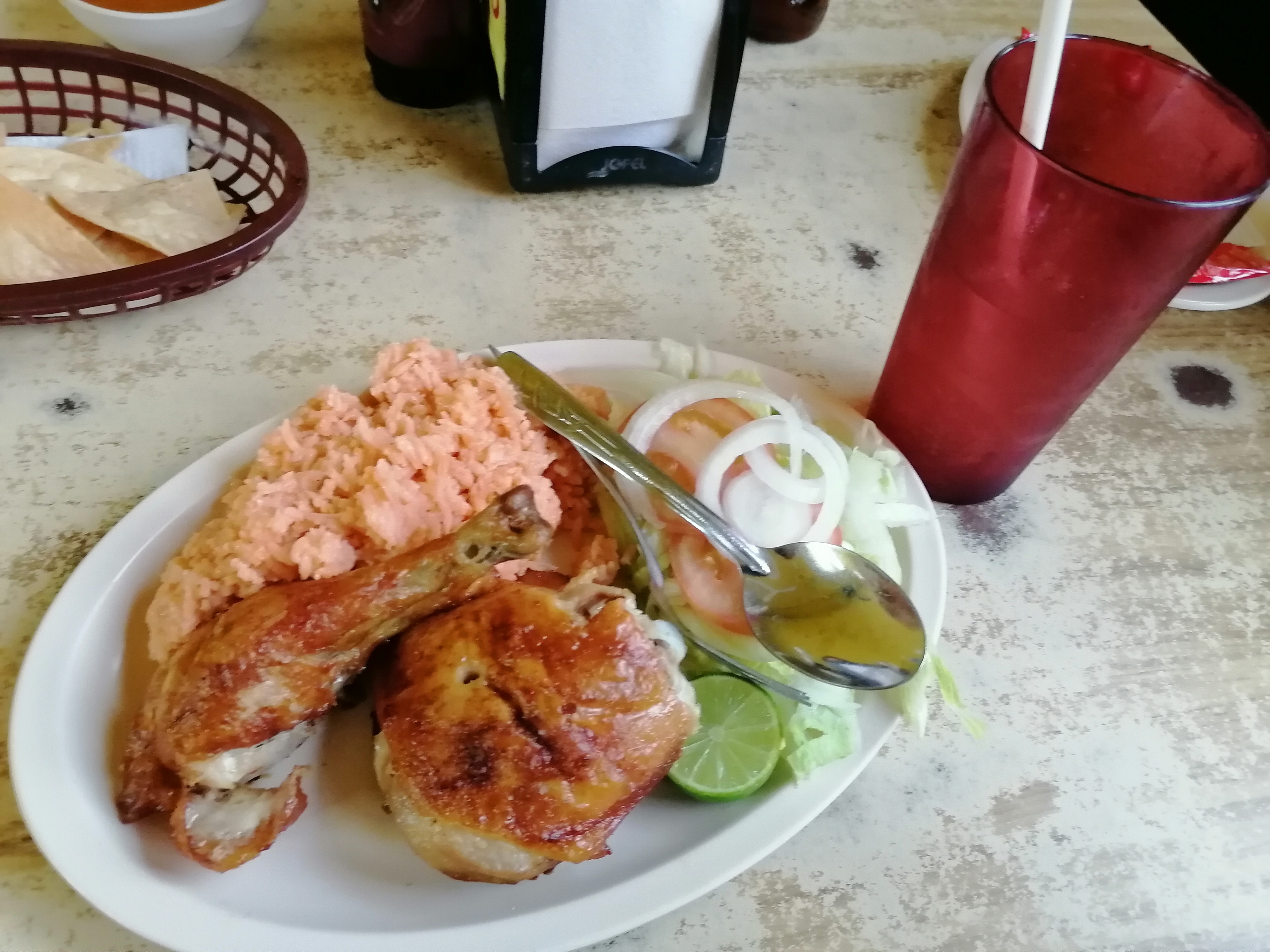 Rosticería Saravia image 4