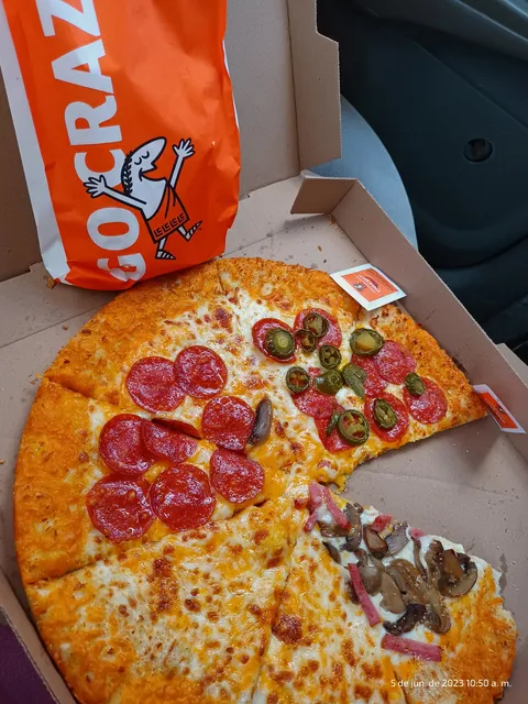 Little Caesars Pizza image 7