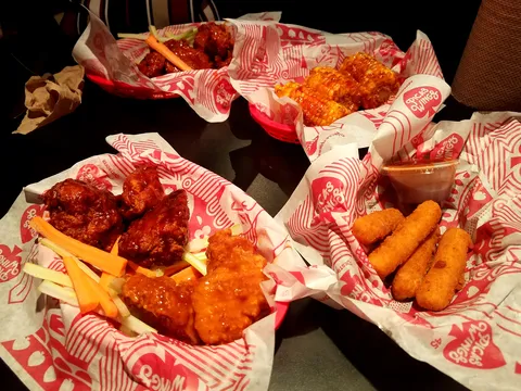 PICAS WINGS image 2