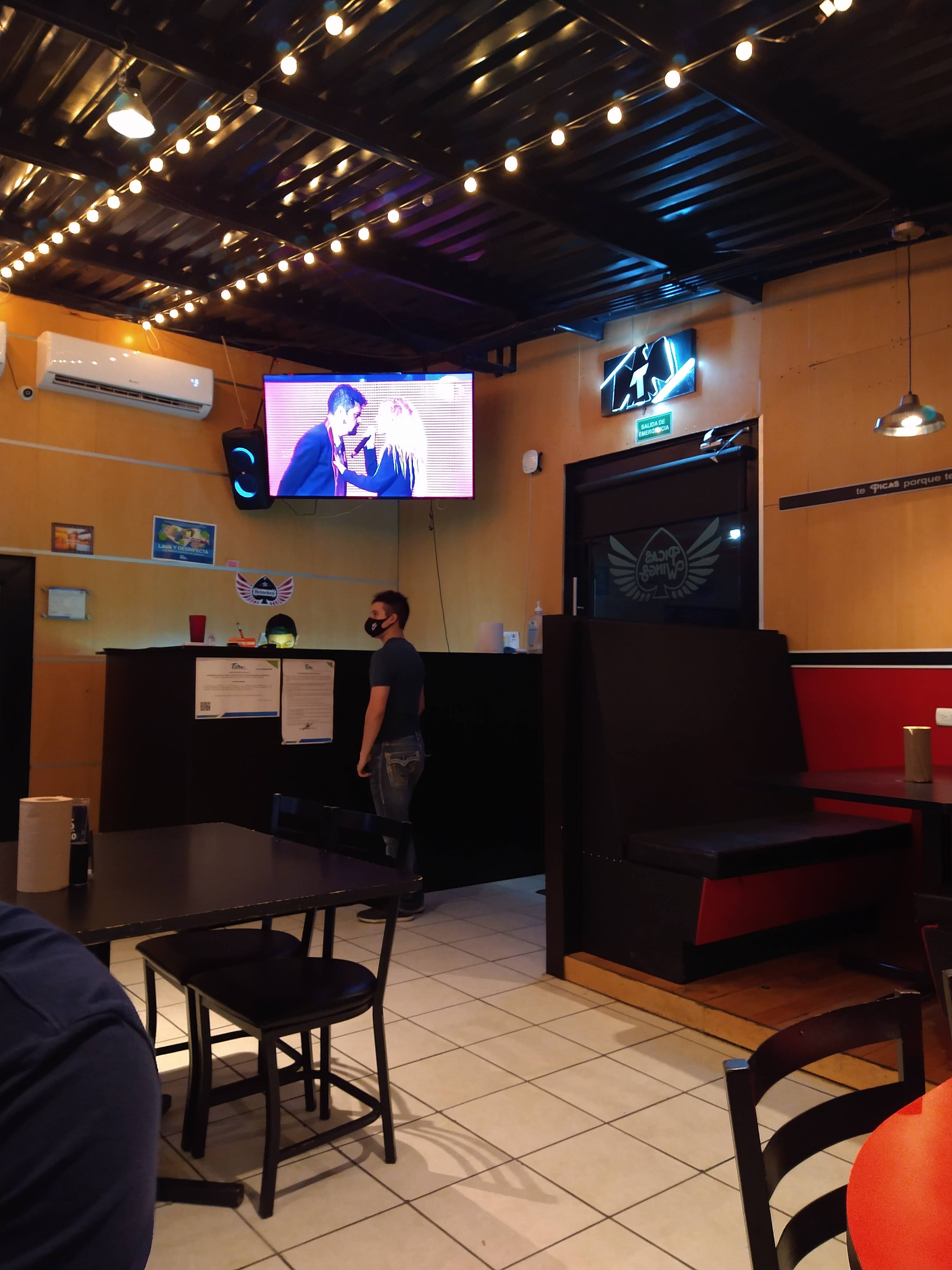 PICAS WINGS image 10