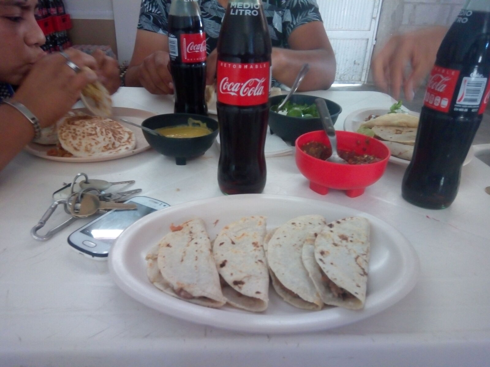 Las Tres H image 8