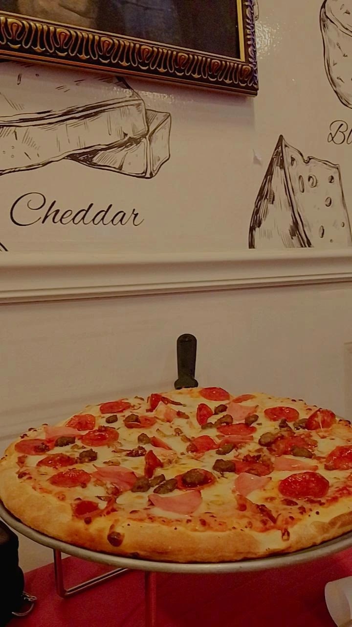 Fanáticos PIZZA image 7