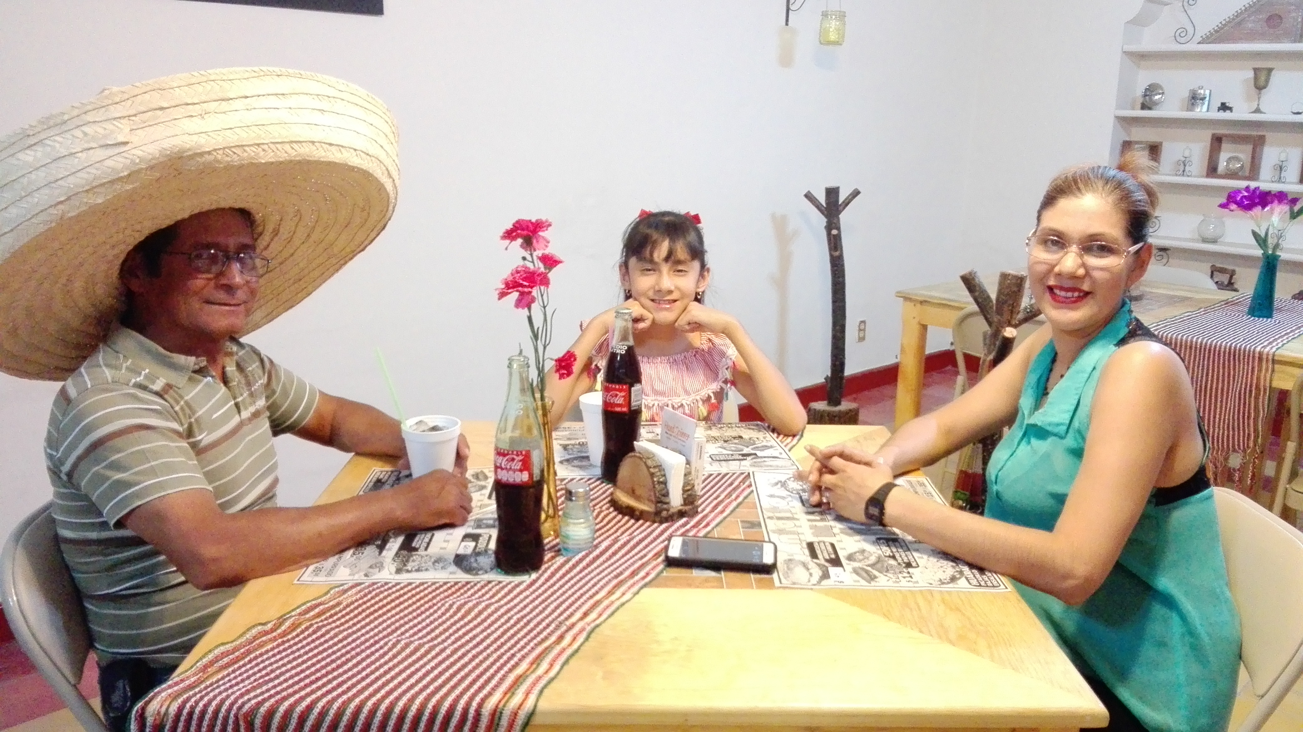 Antojitos De La 16 image 4