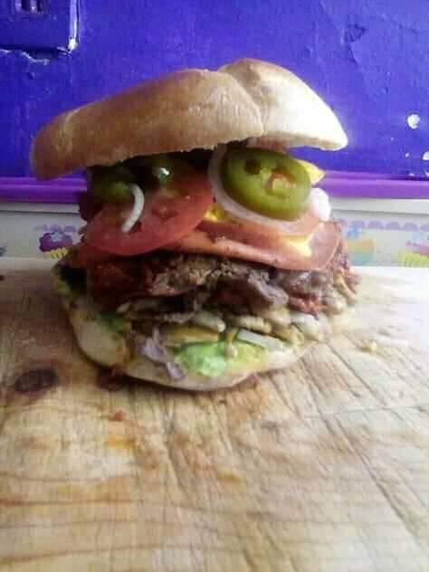 Loncheria Sabino image 1