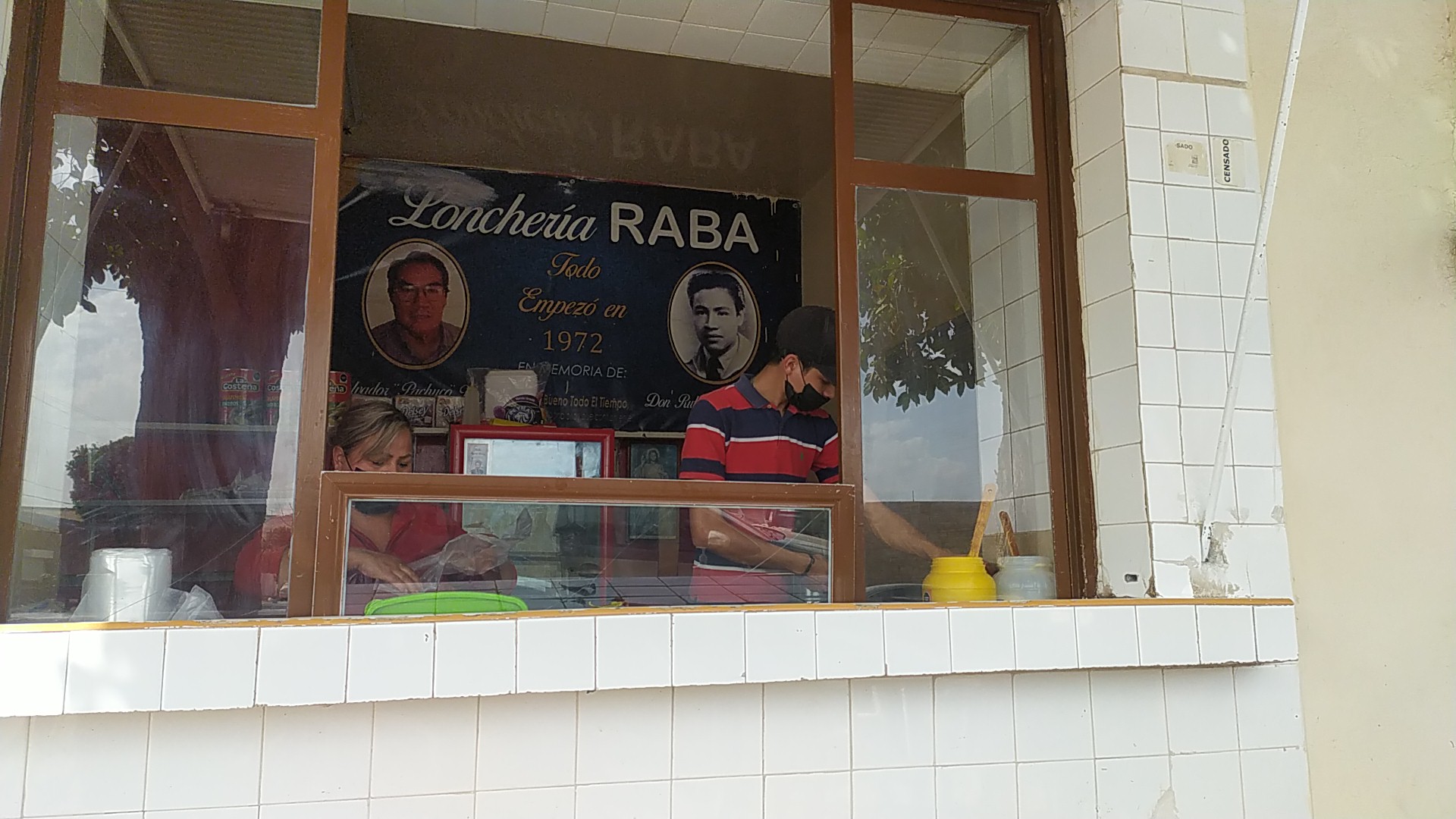 Lonches Raba /tacos La Paca image 5