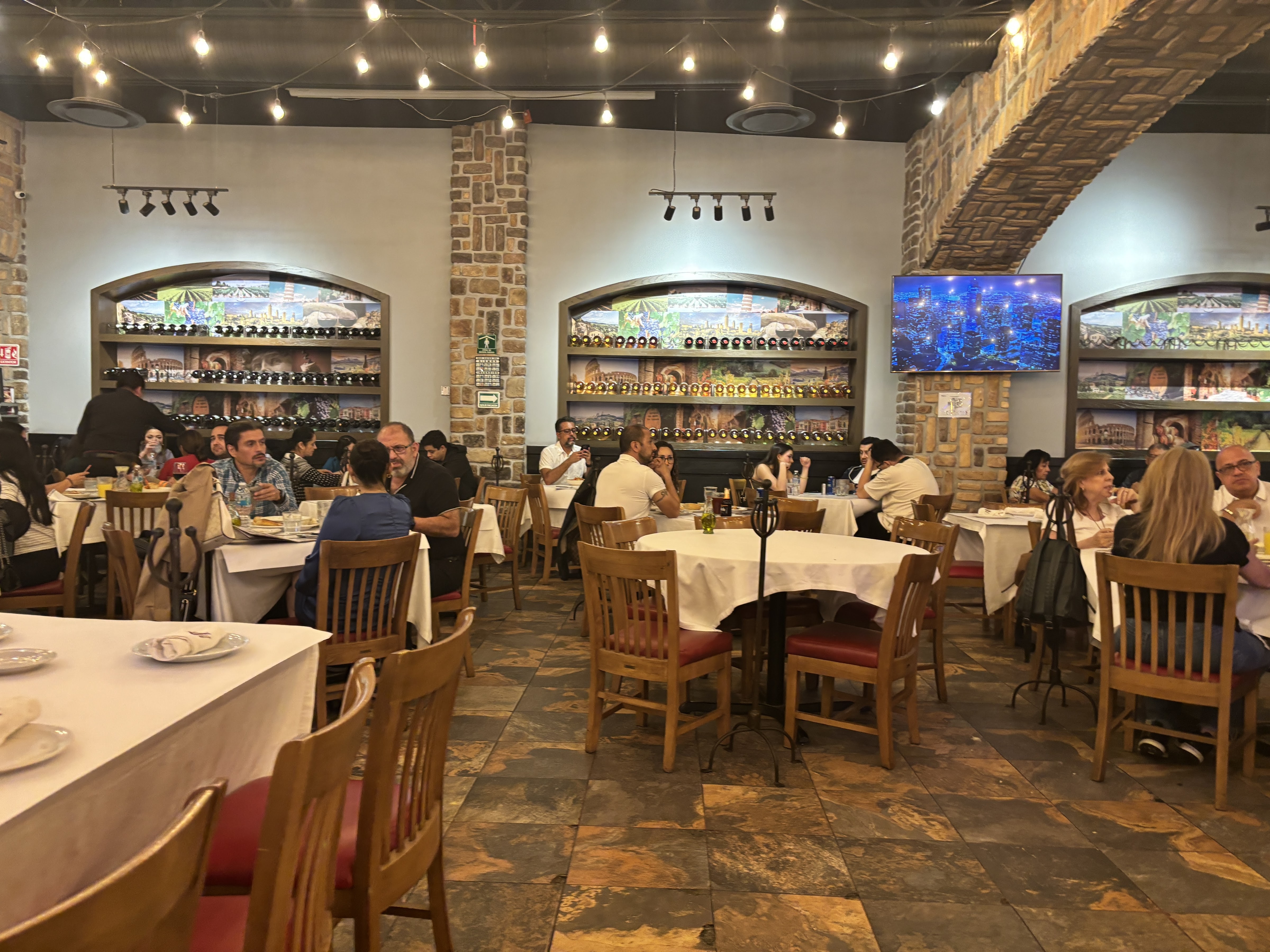 Romano's Macaroni Grill image 3