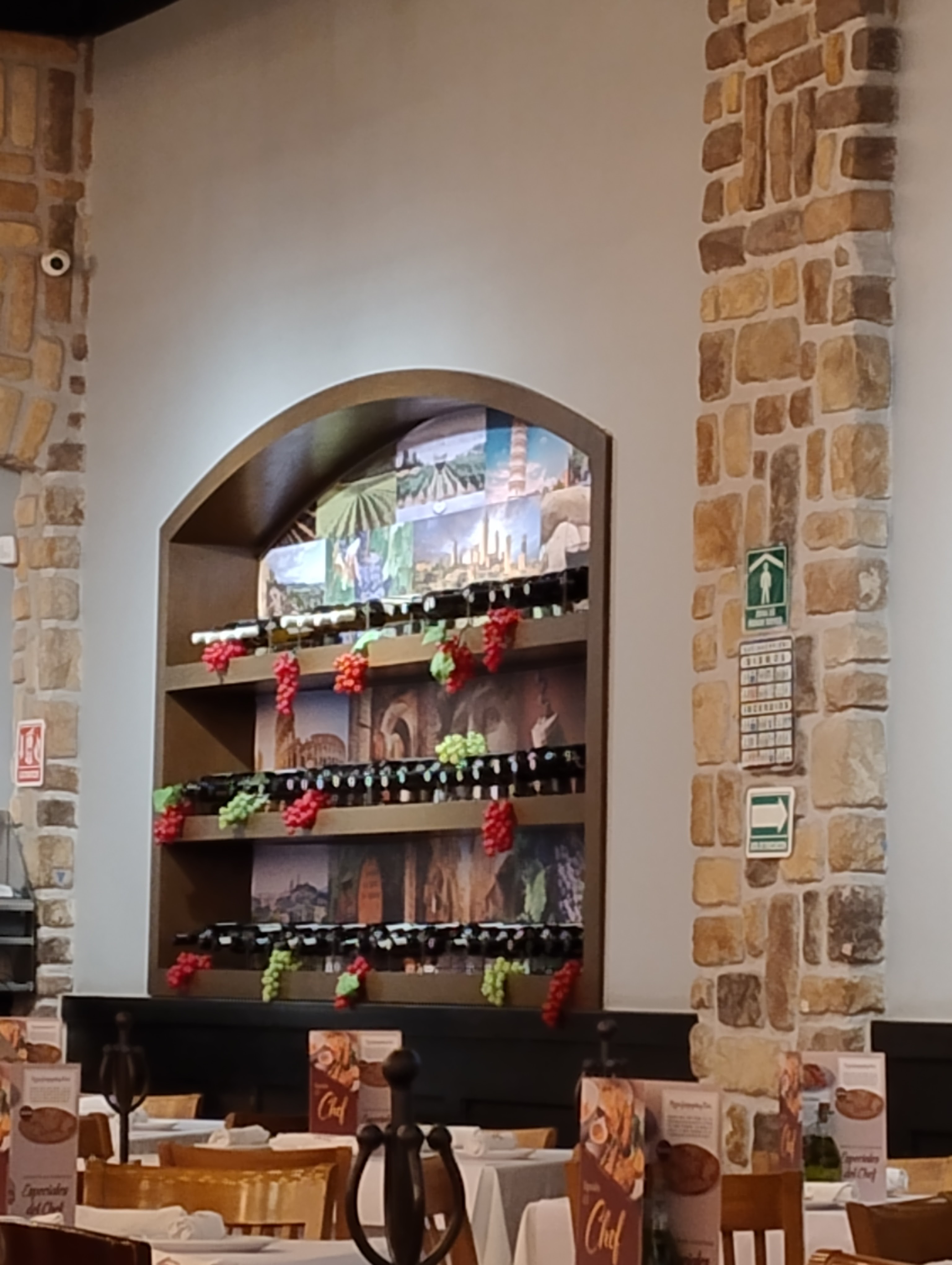 Romano's Macaroni Grill image 5