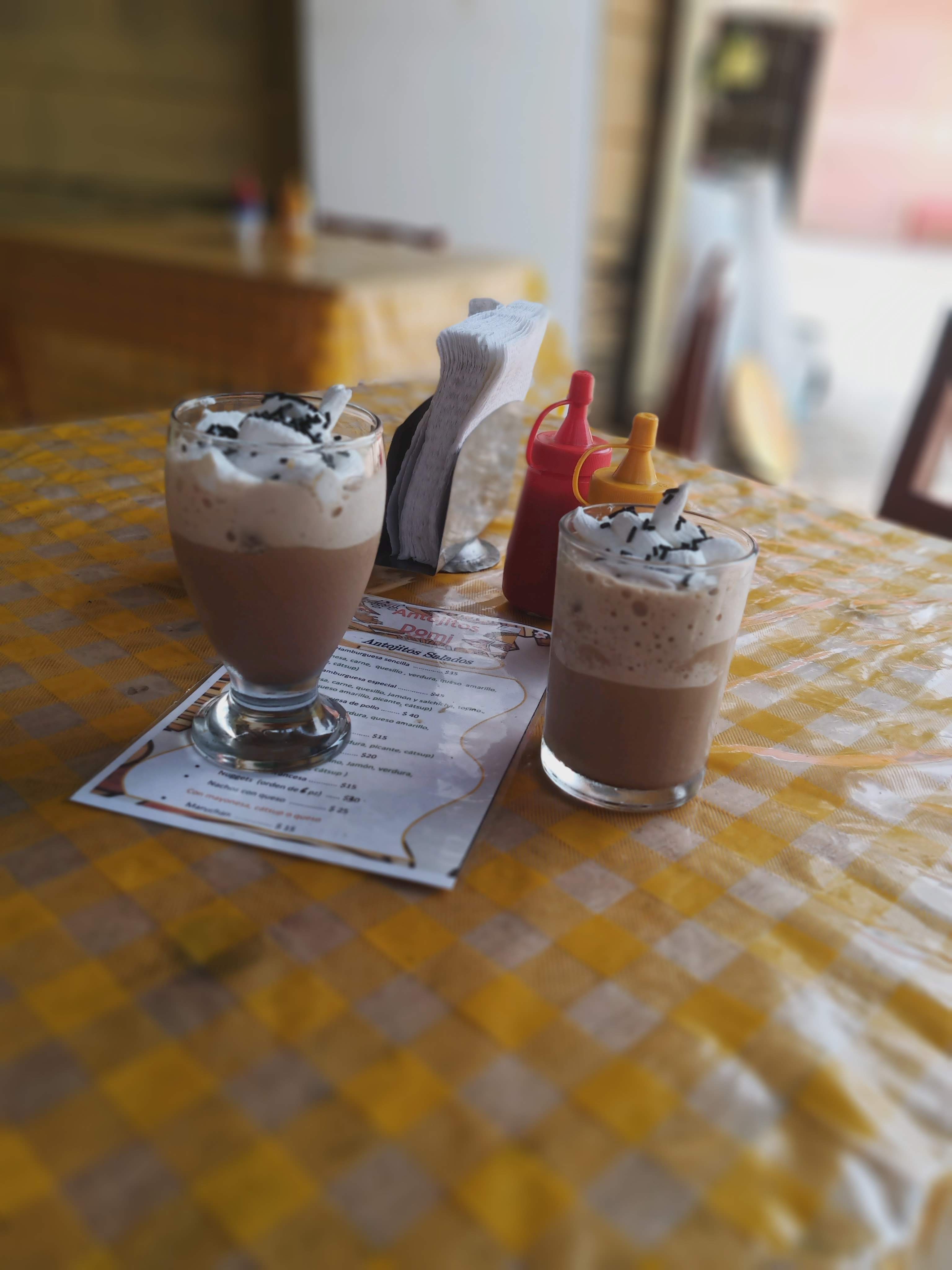 Antojitos Domi image 2