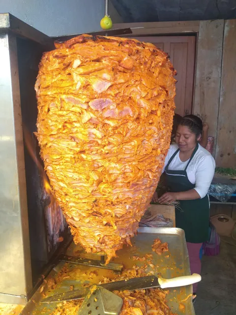TAQUERÍA " DOS HERMANITOS " image 4