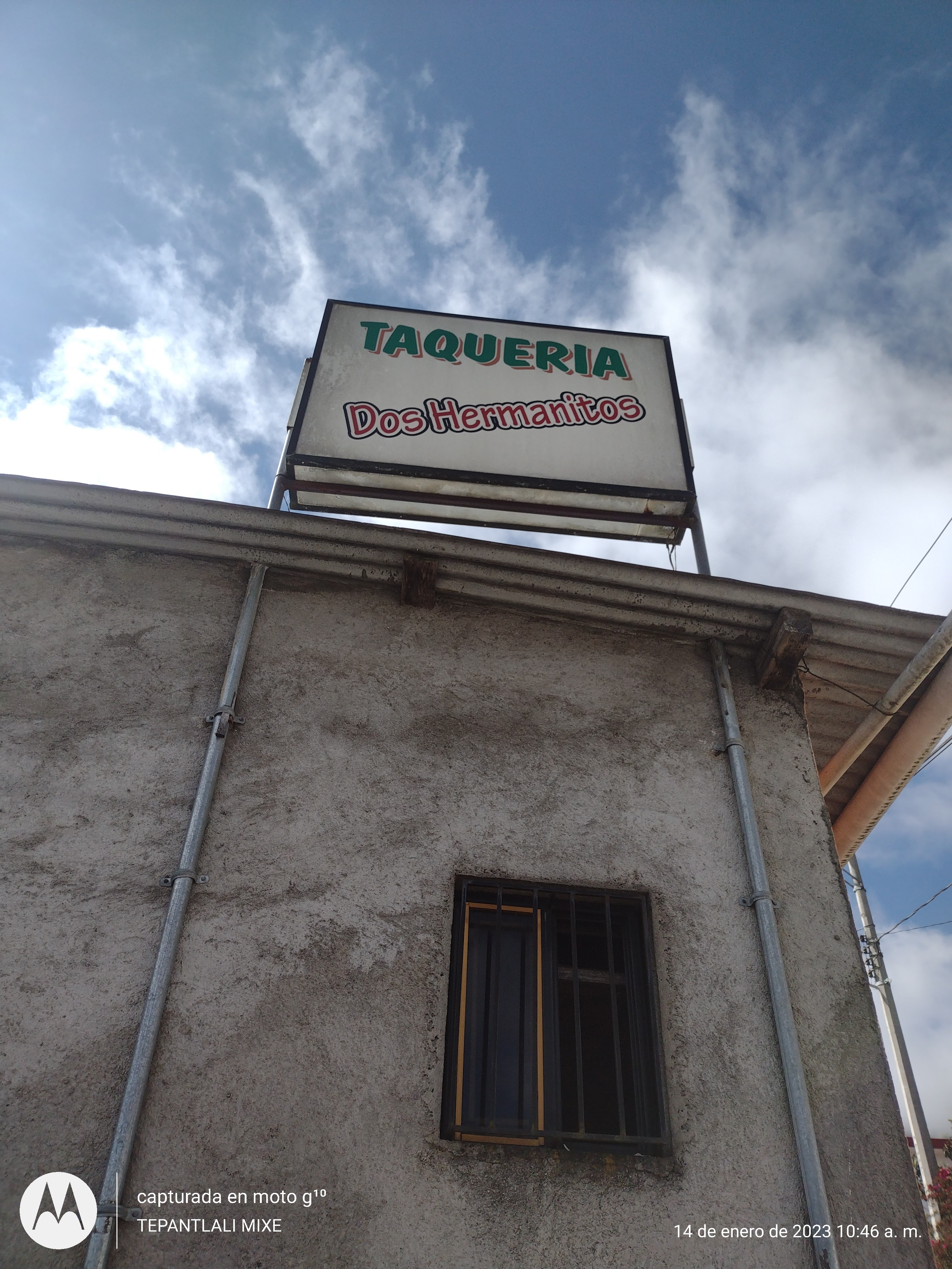 TAQUERÍA " DOS HERMANITOS " image 8