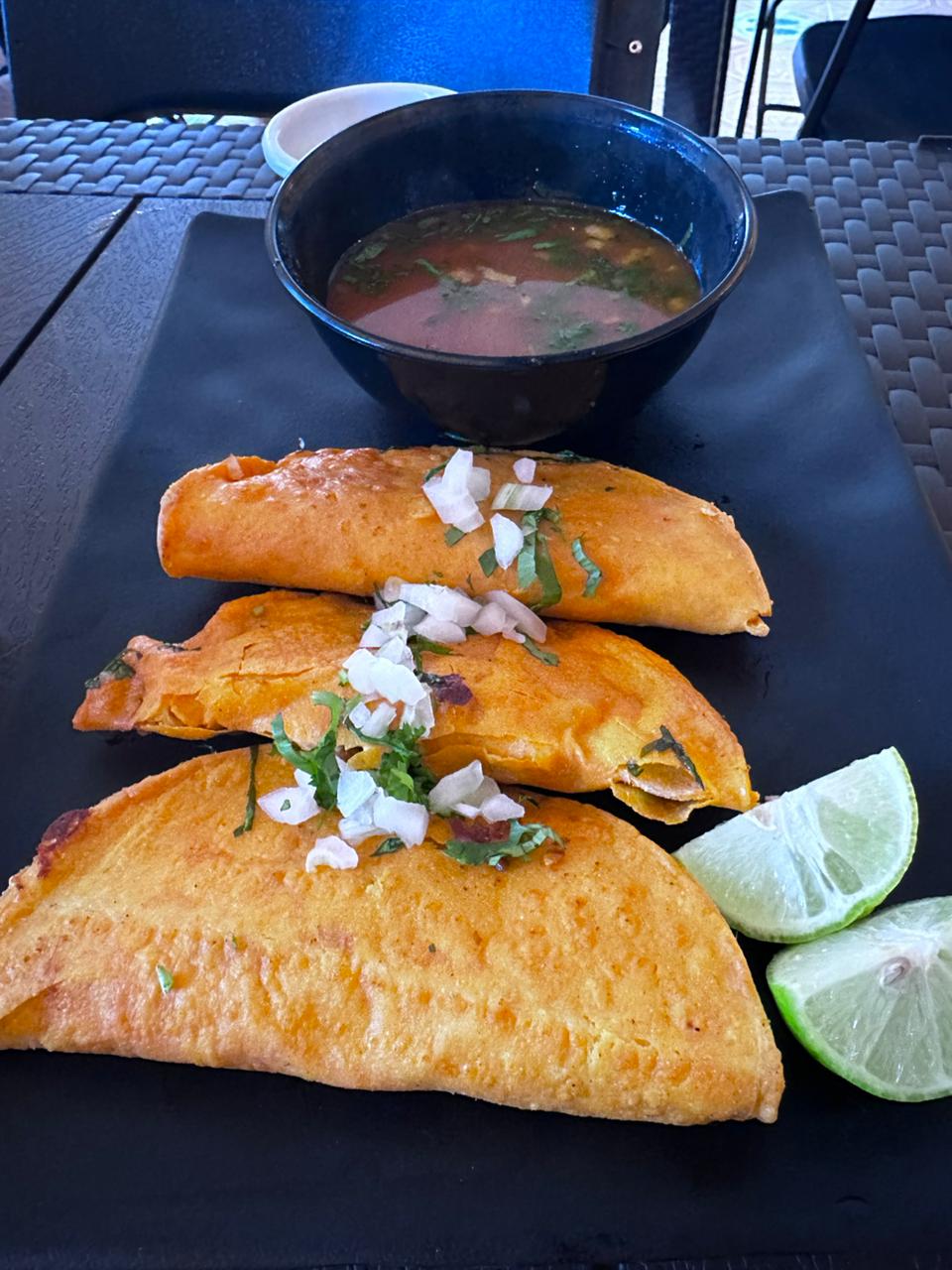 Antojitos de la esquina Jumiltepec, Morelos image 4
