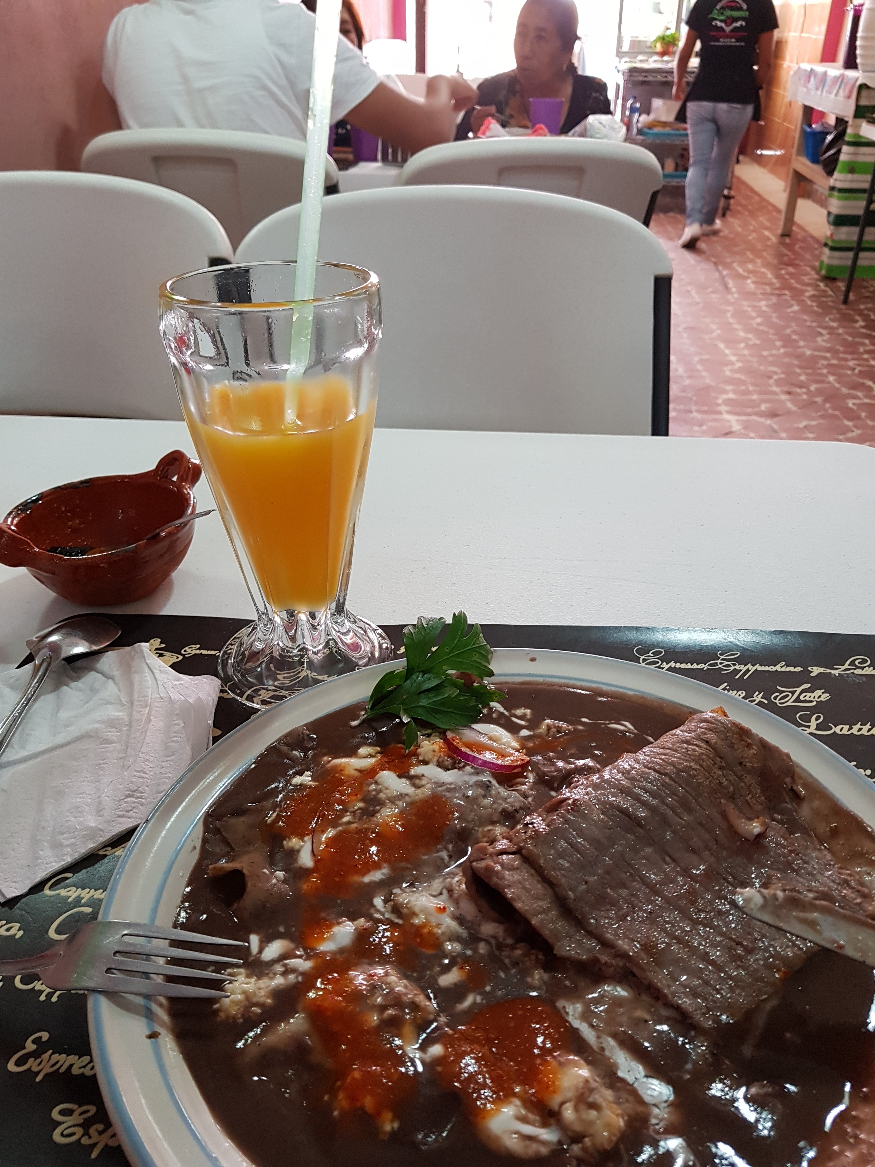 Fonda La Herencia image 4