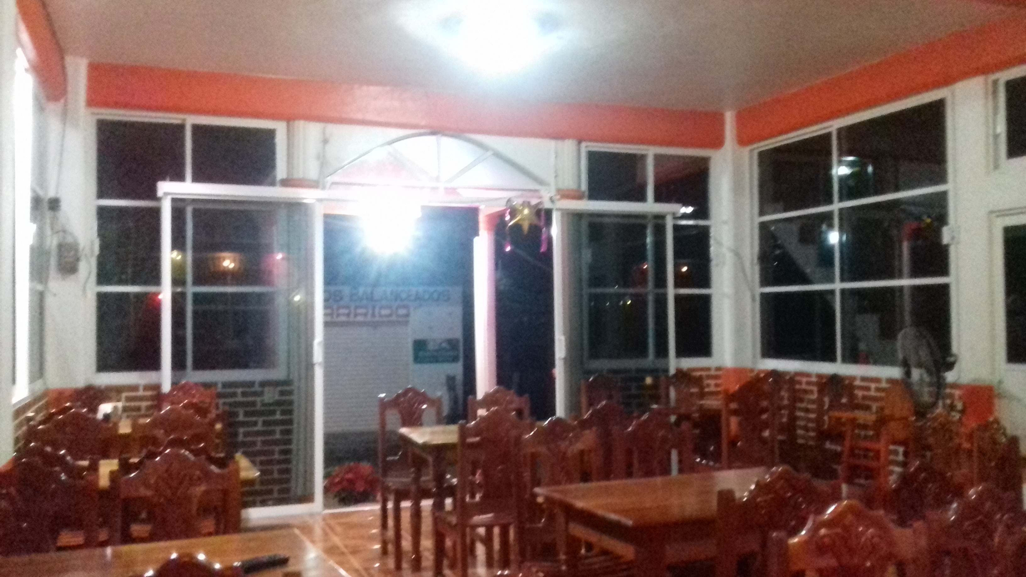 Silvis Pizzas image 2