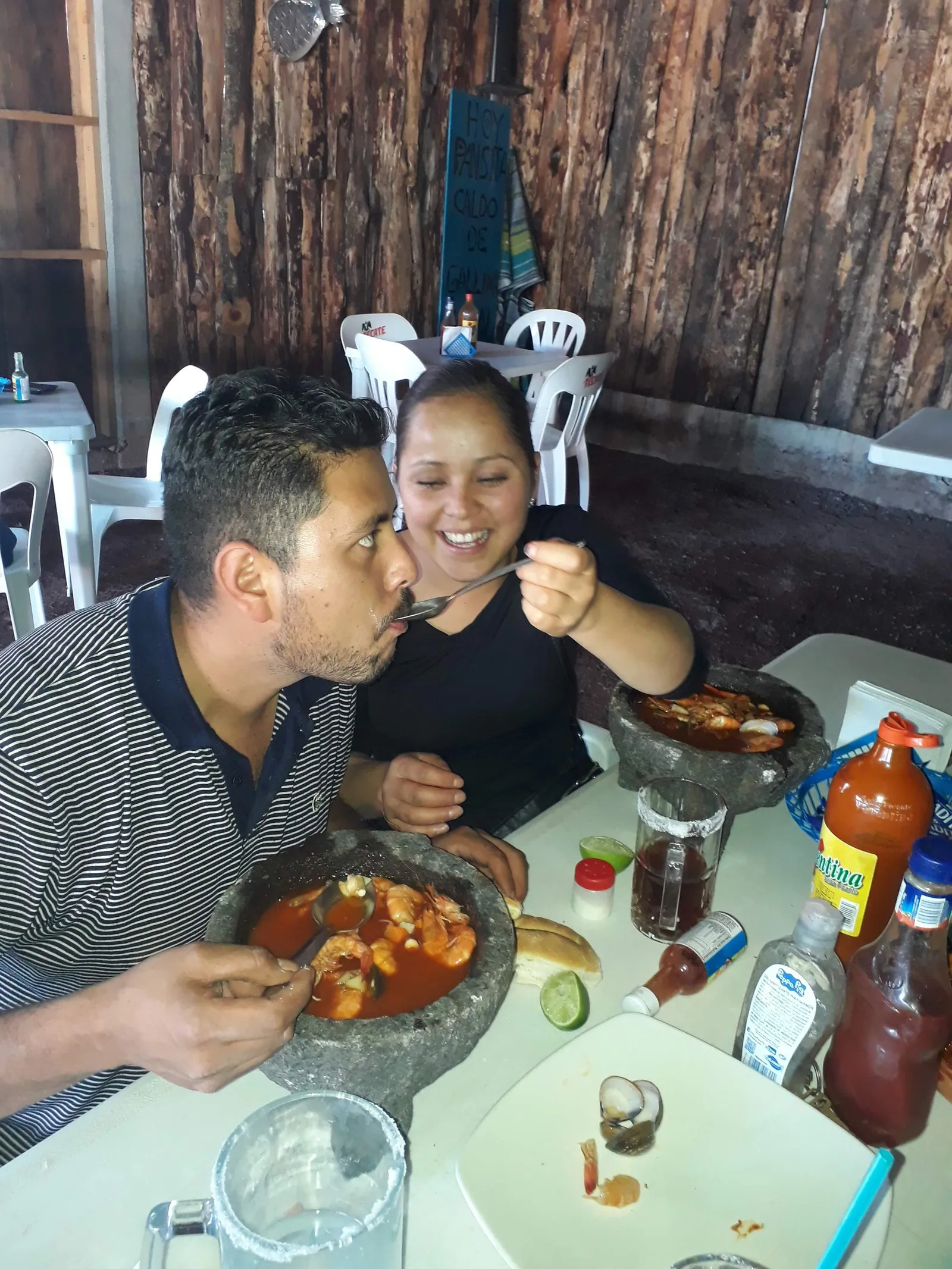 Restaurante de cortes y mariscos the kraken image 7