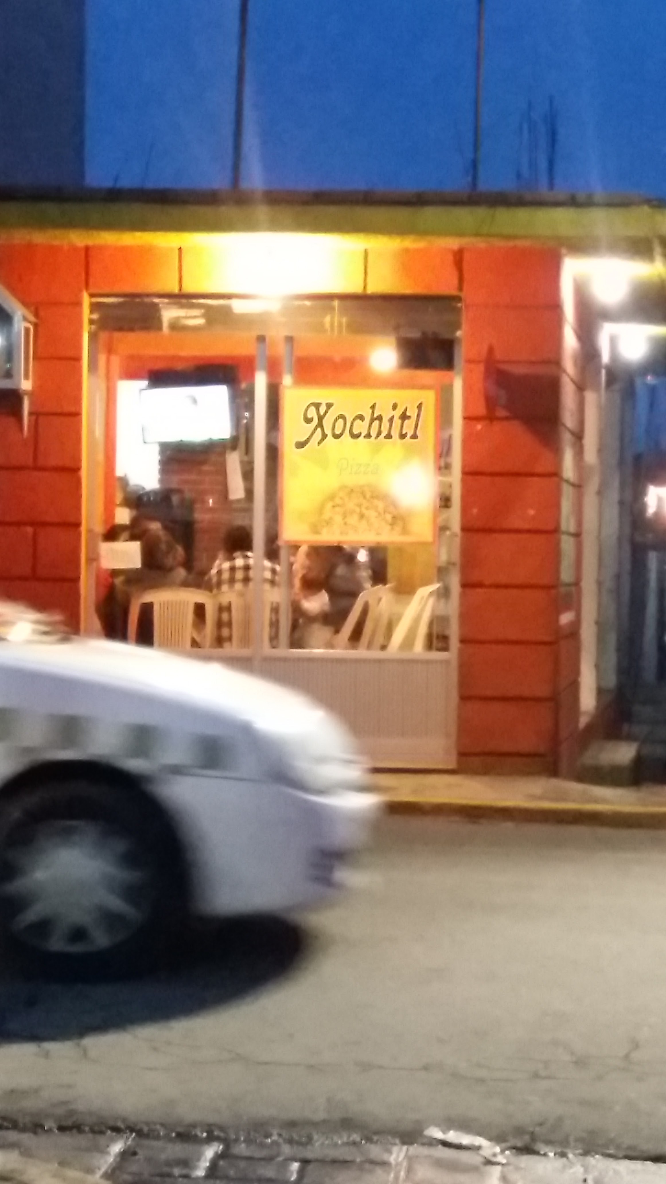 Xochitl Pizza image 7
