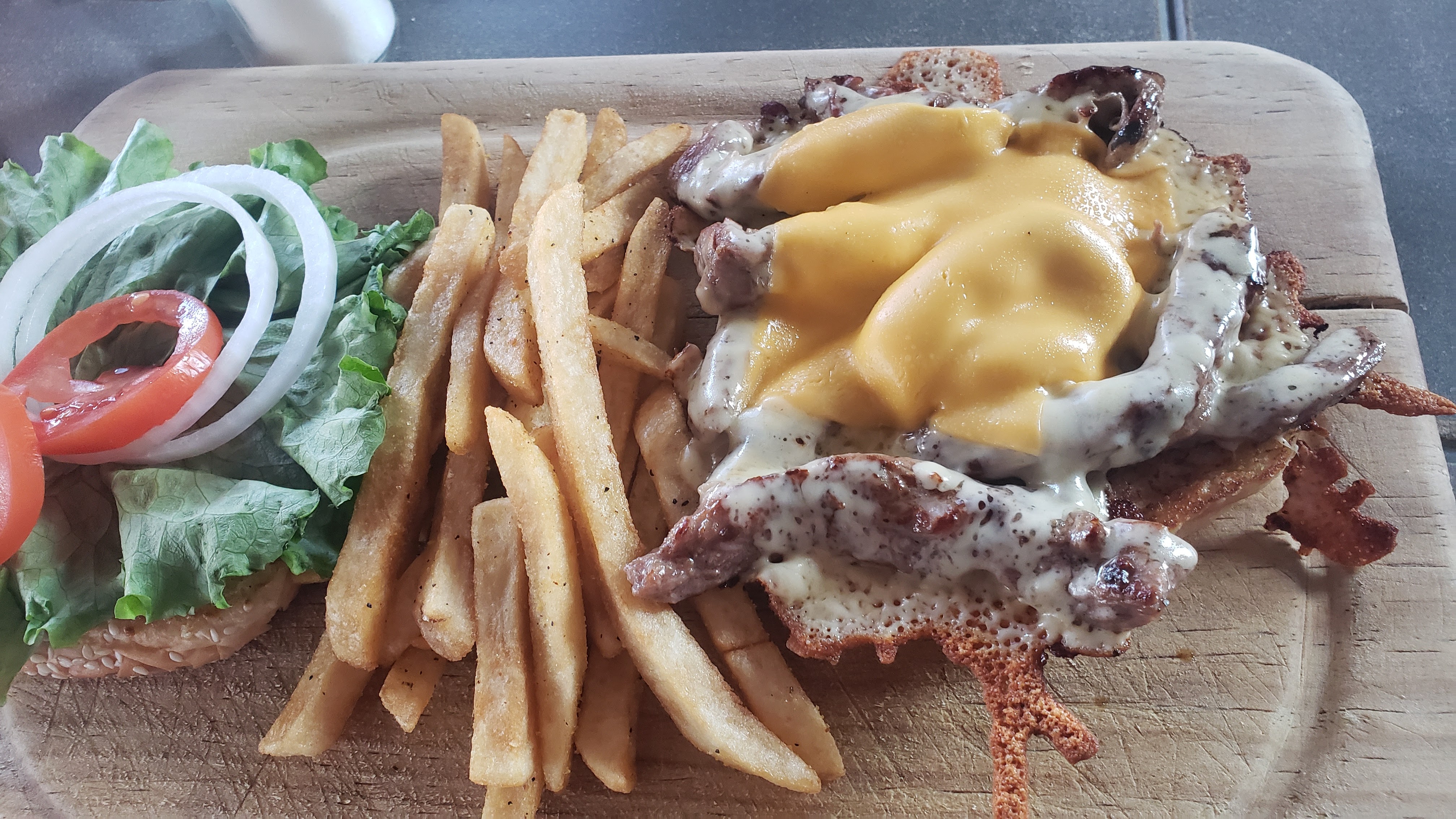 LA PICAÑA Cortes al carbón image 1