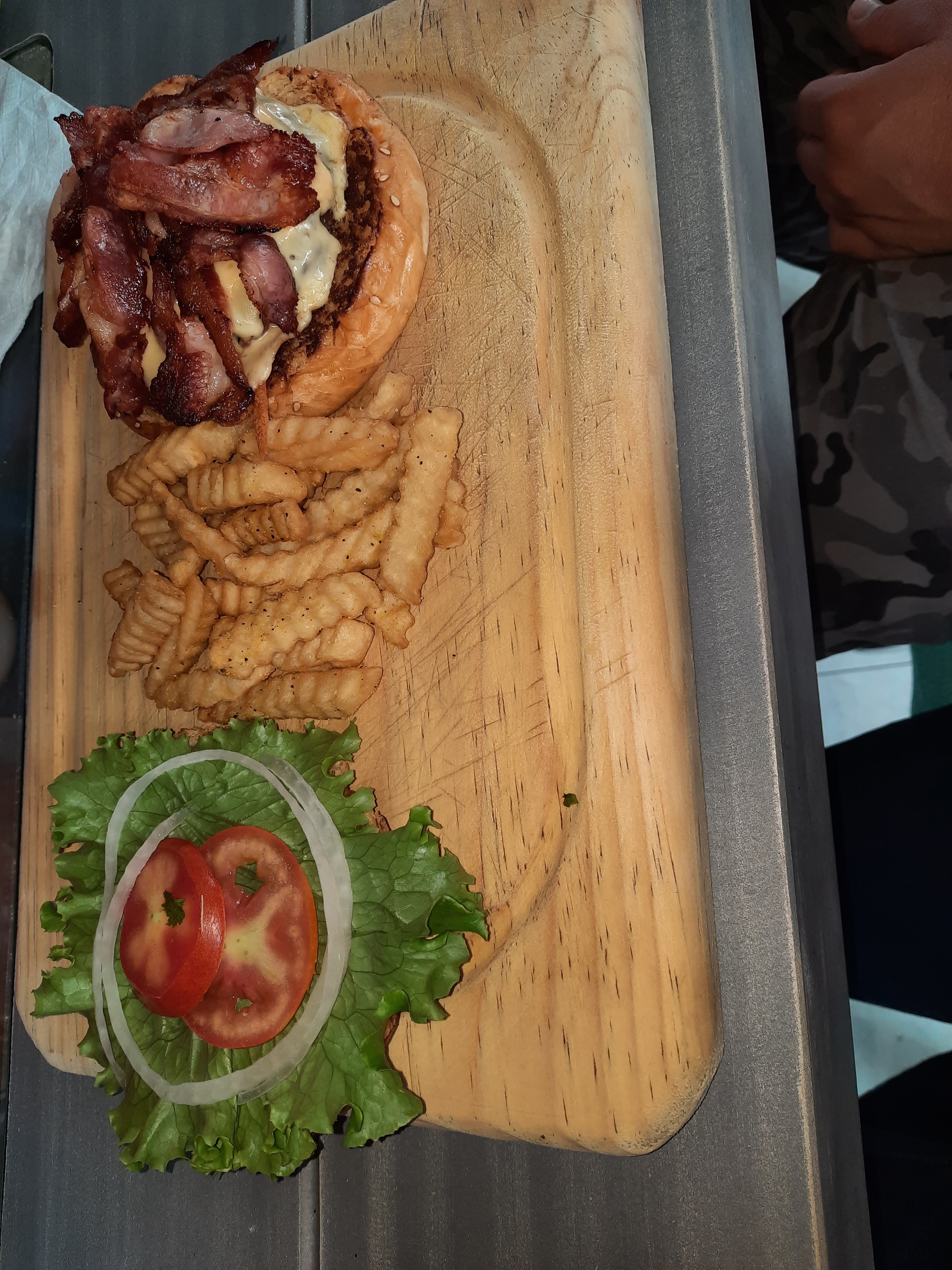 LA PICAÑA Cortes al carbón image 6