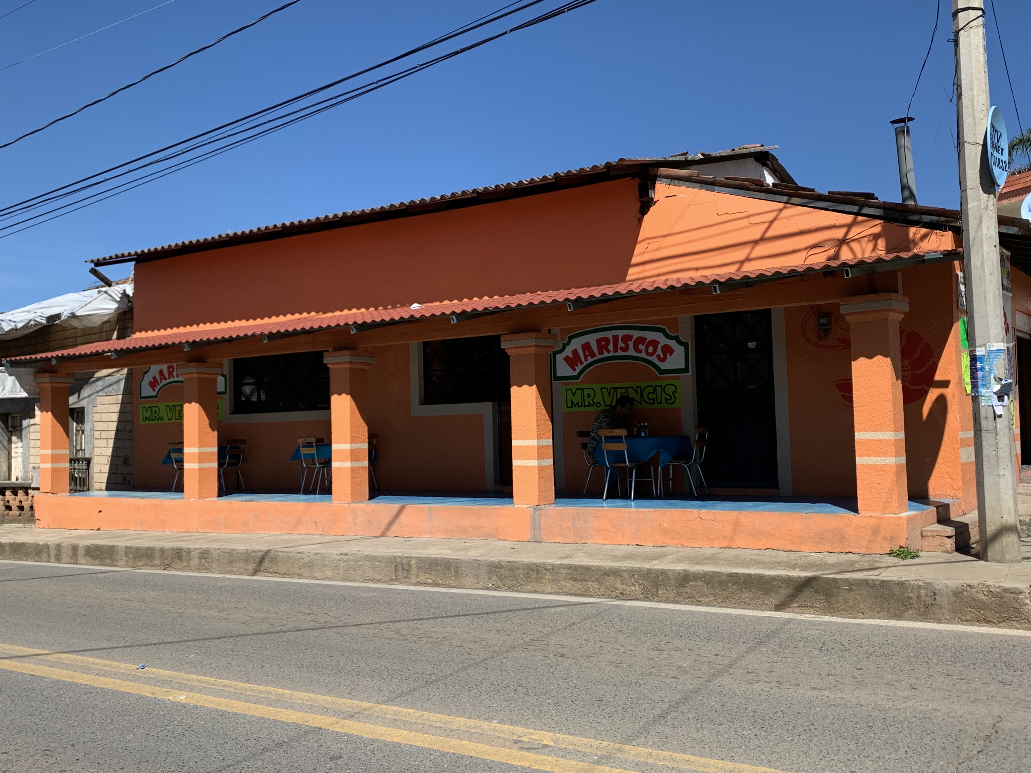 Mariscos Mr. Vencis image 3