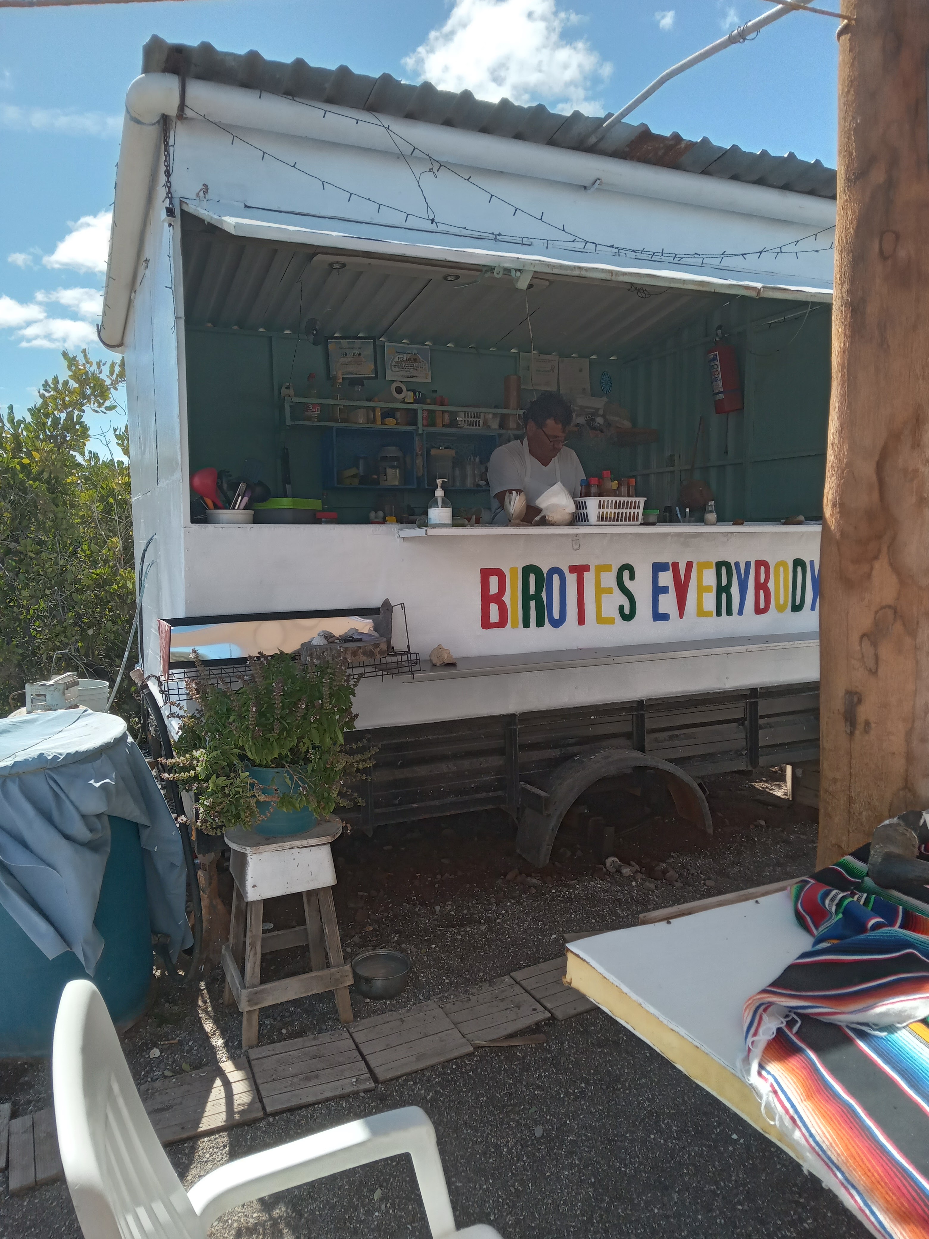 Birote's Everybody image 6