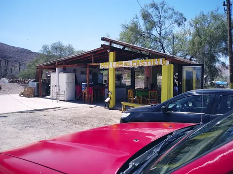 Pollos Del Castillo image 3